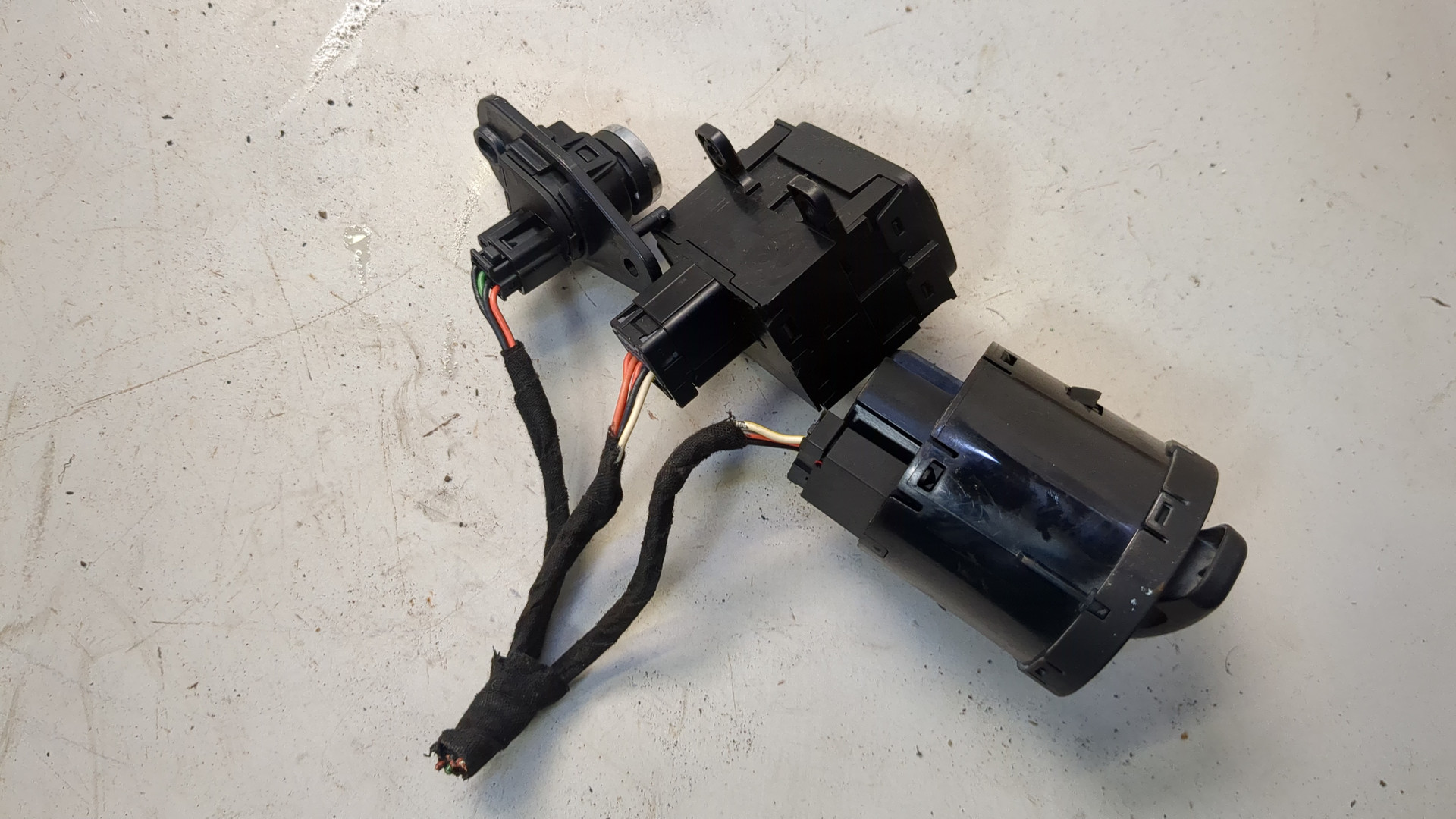 Переключатель света фар