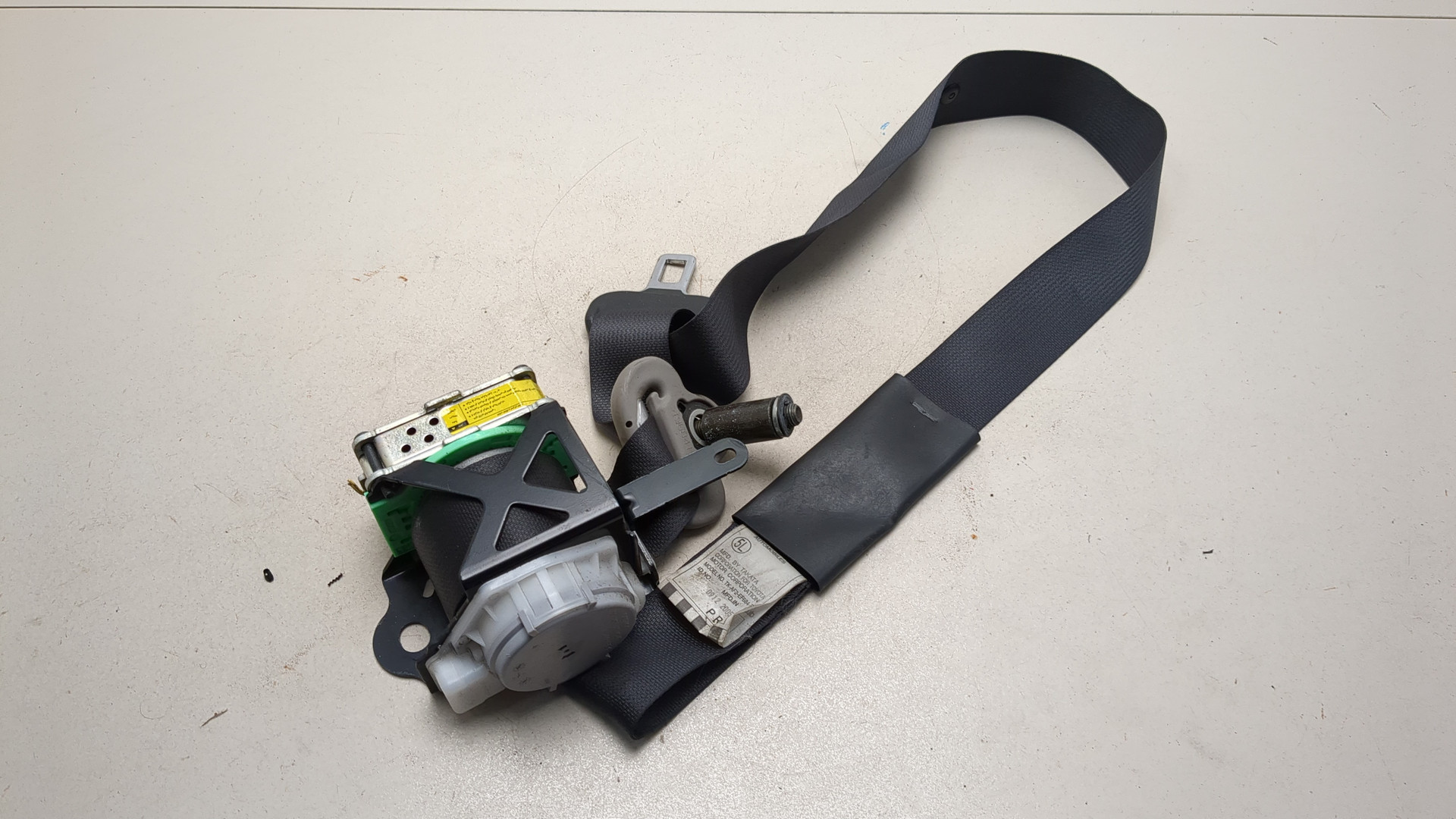 Ремень безопасности