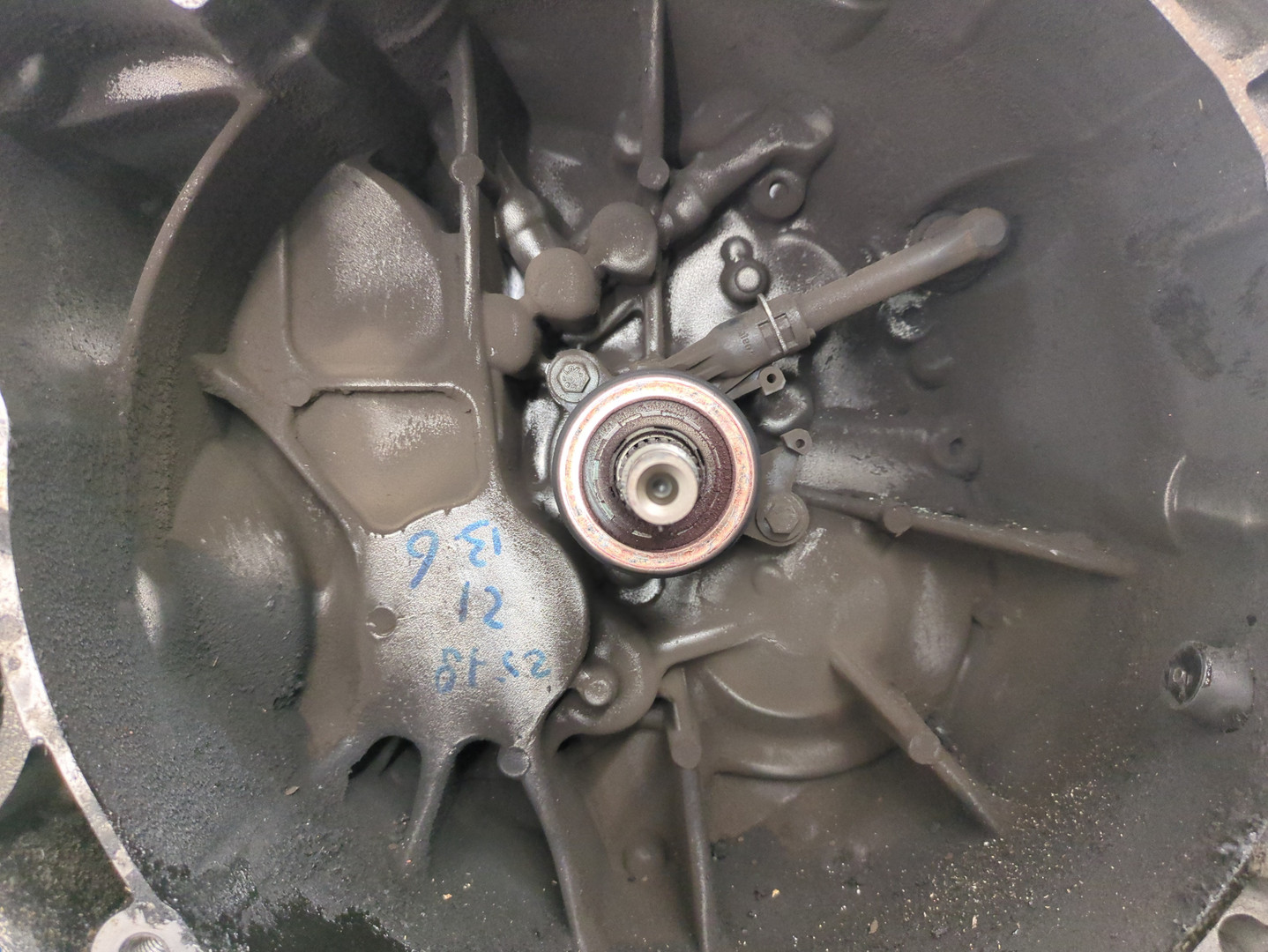 МКПП (механическая коробка переключения передач)