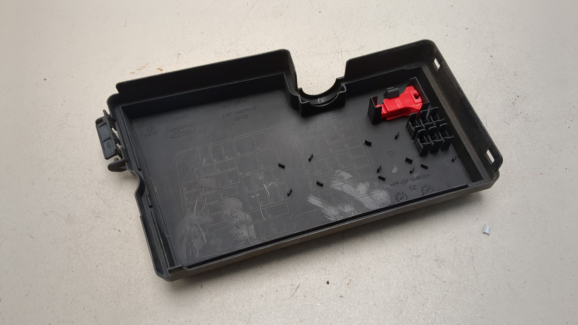 Корпус блока предохранителей