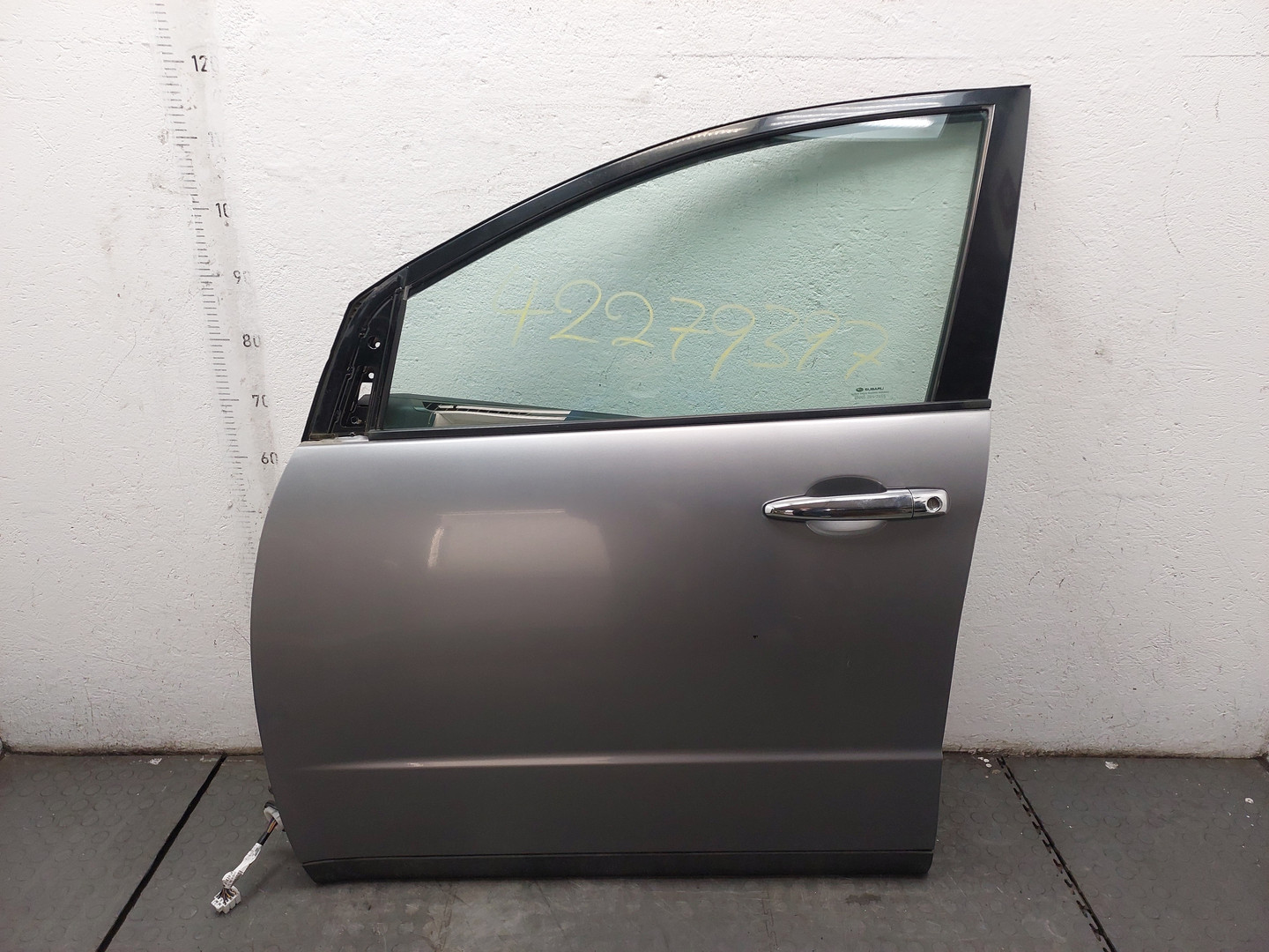 Дверь передняя левая