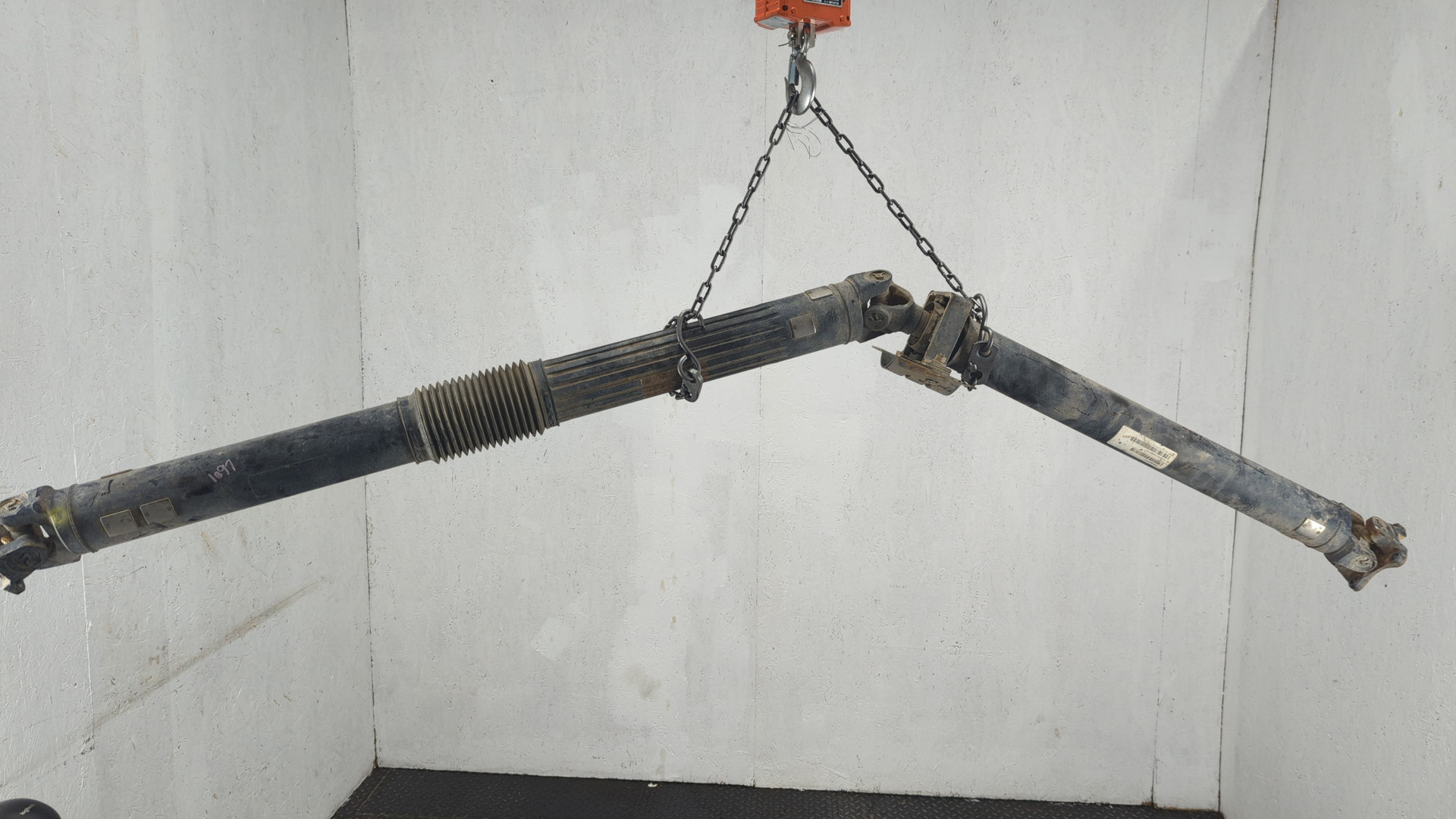 Вал карданный задний