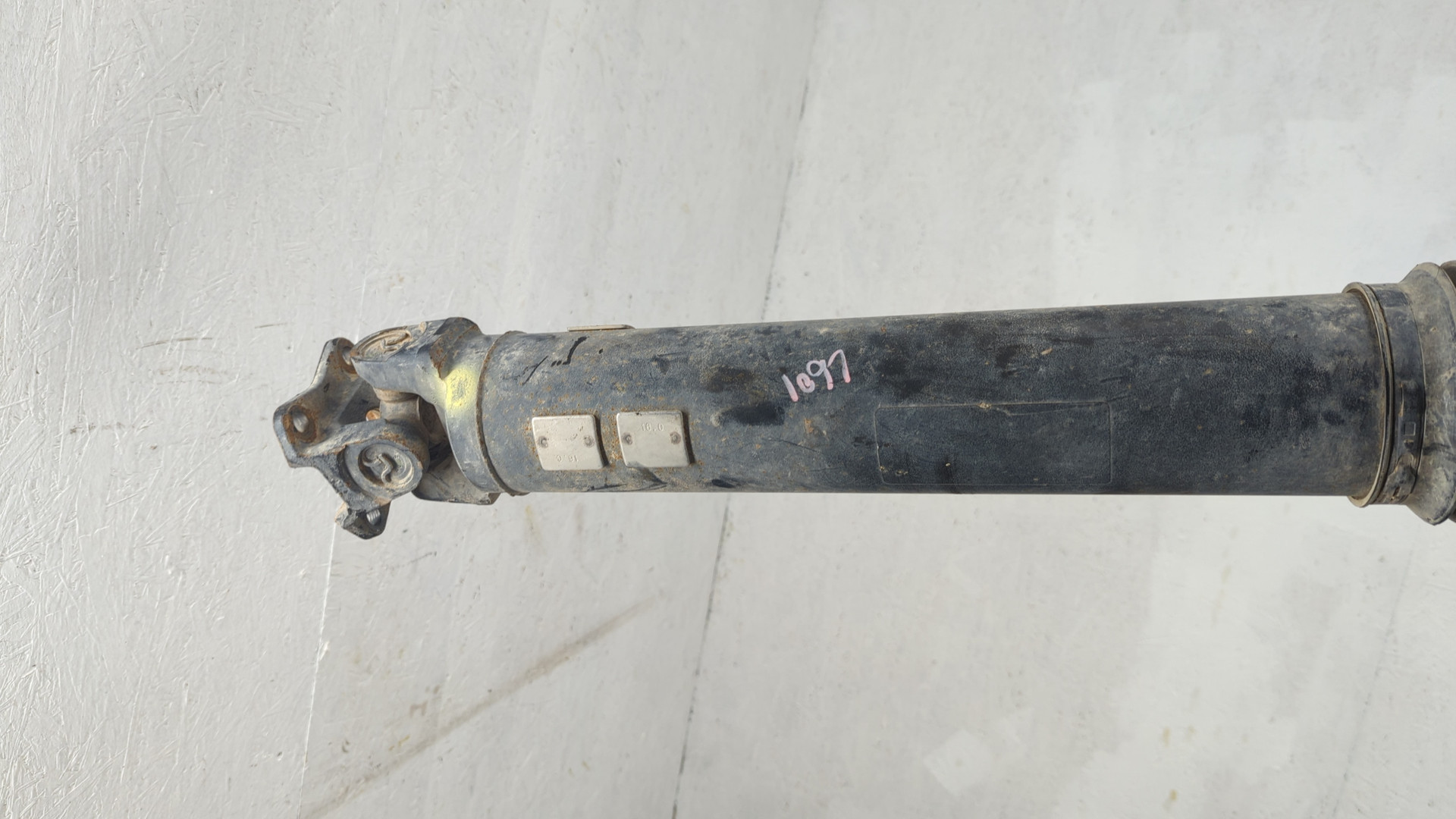 Вал карданный задний