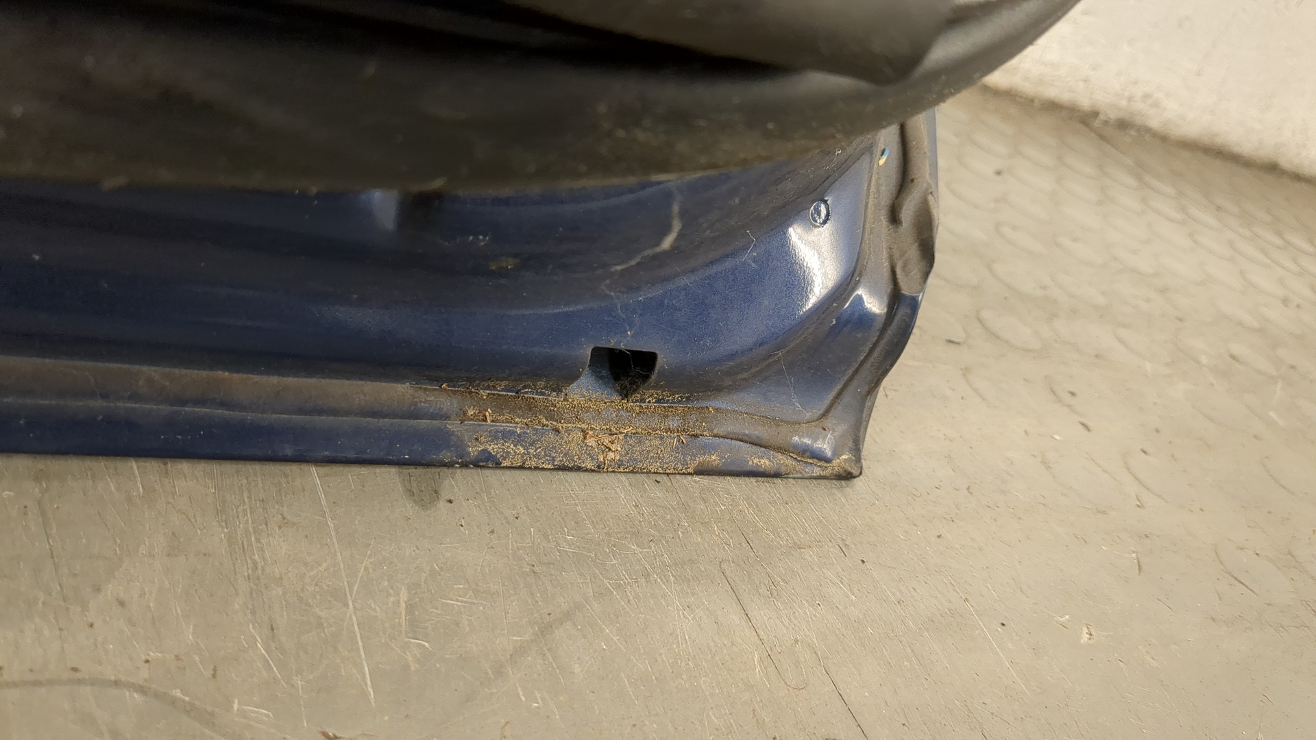 Дверь задняя левая