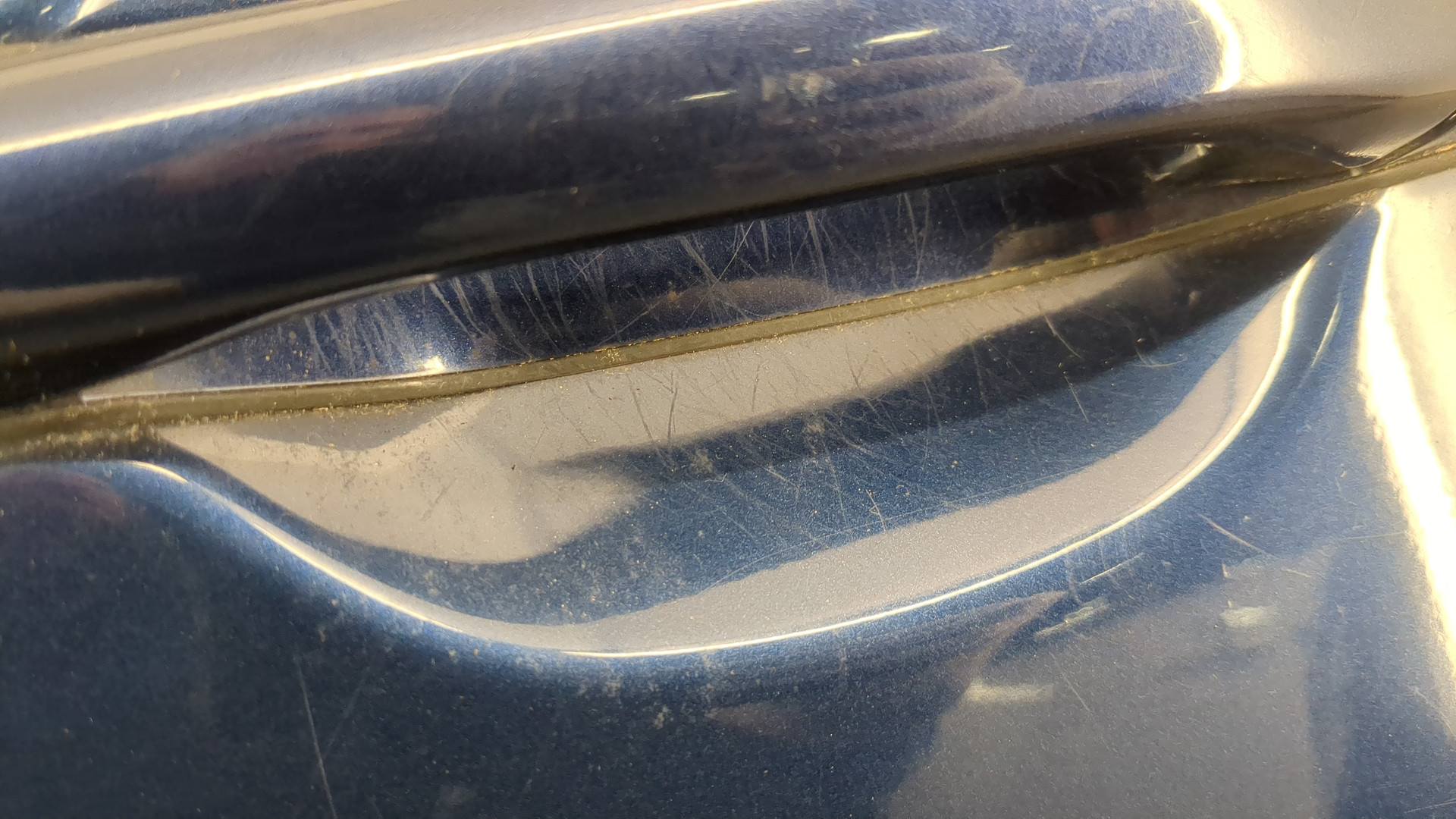 Дверь задняя левая