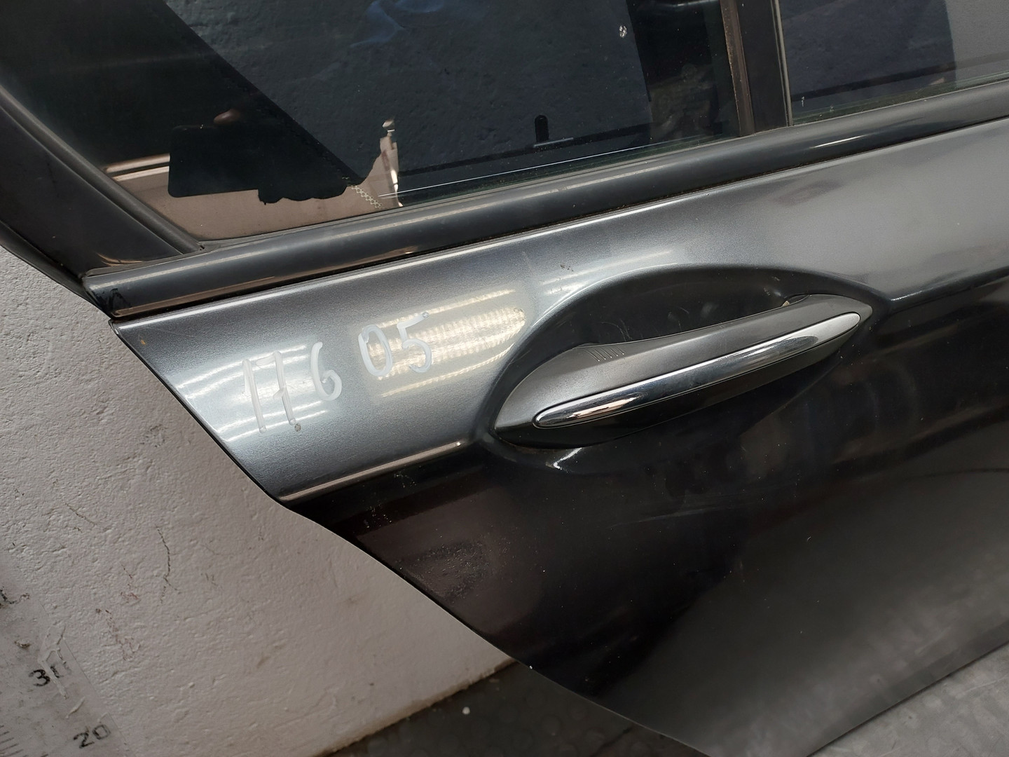 Дверь задняя правая