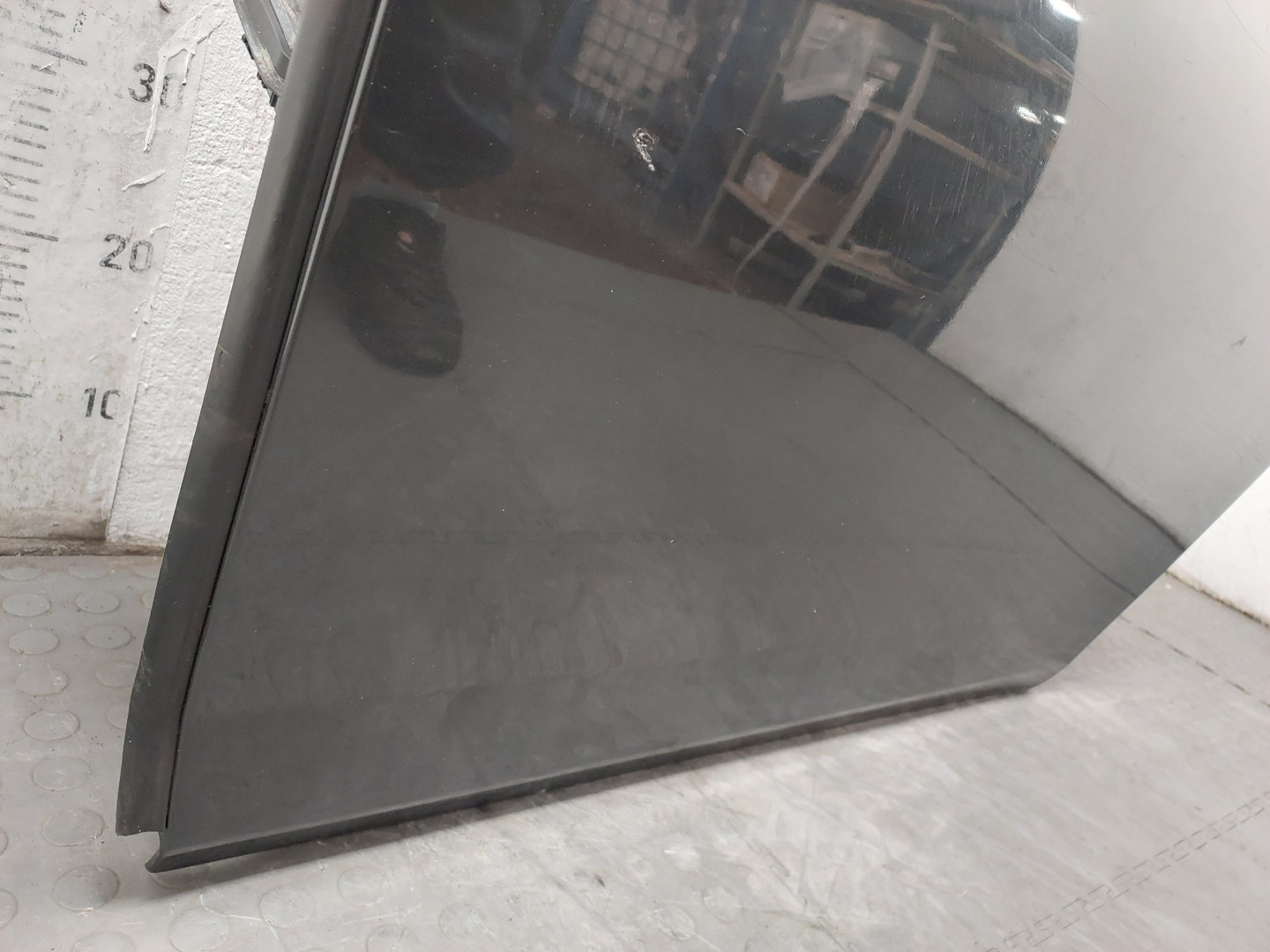 Дверь задняя левая