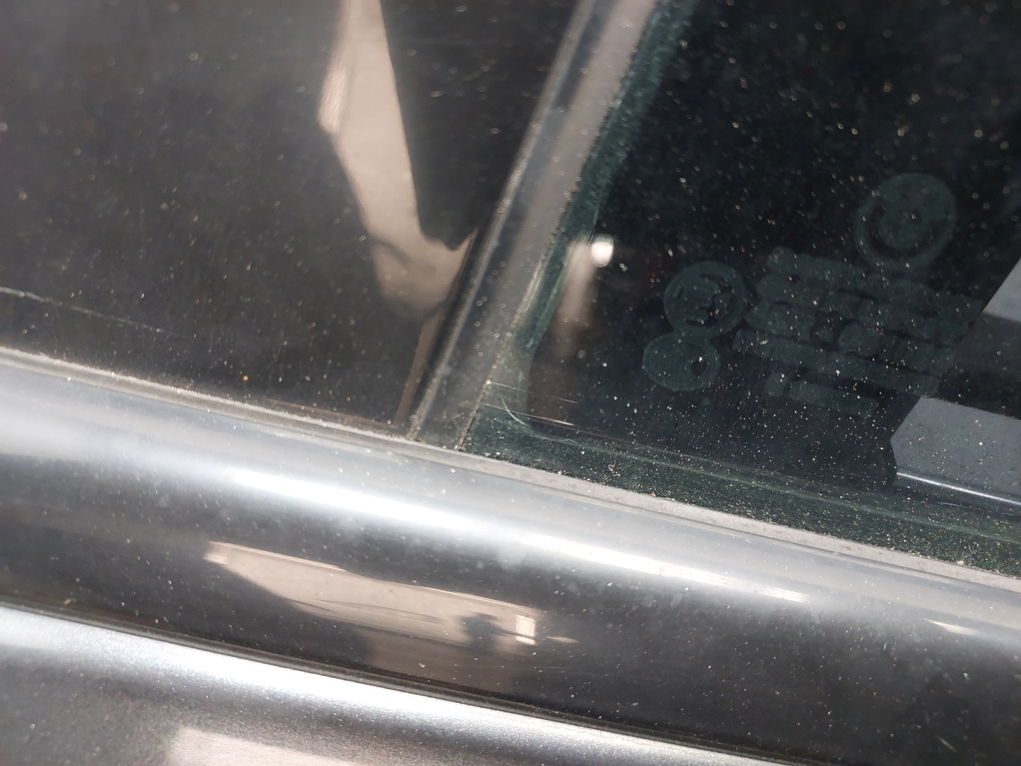 Дверь задняя левая