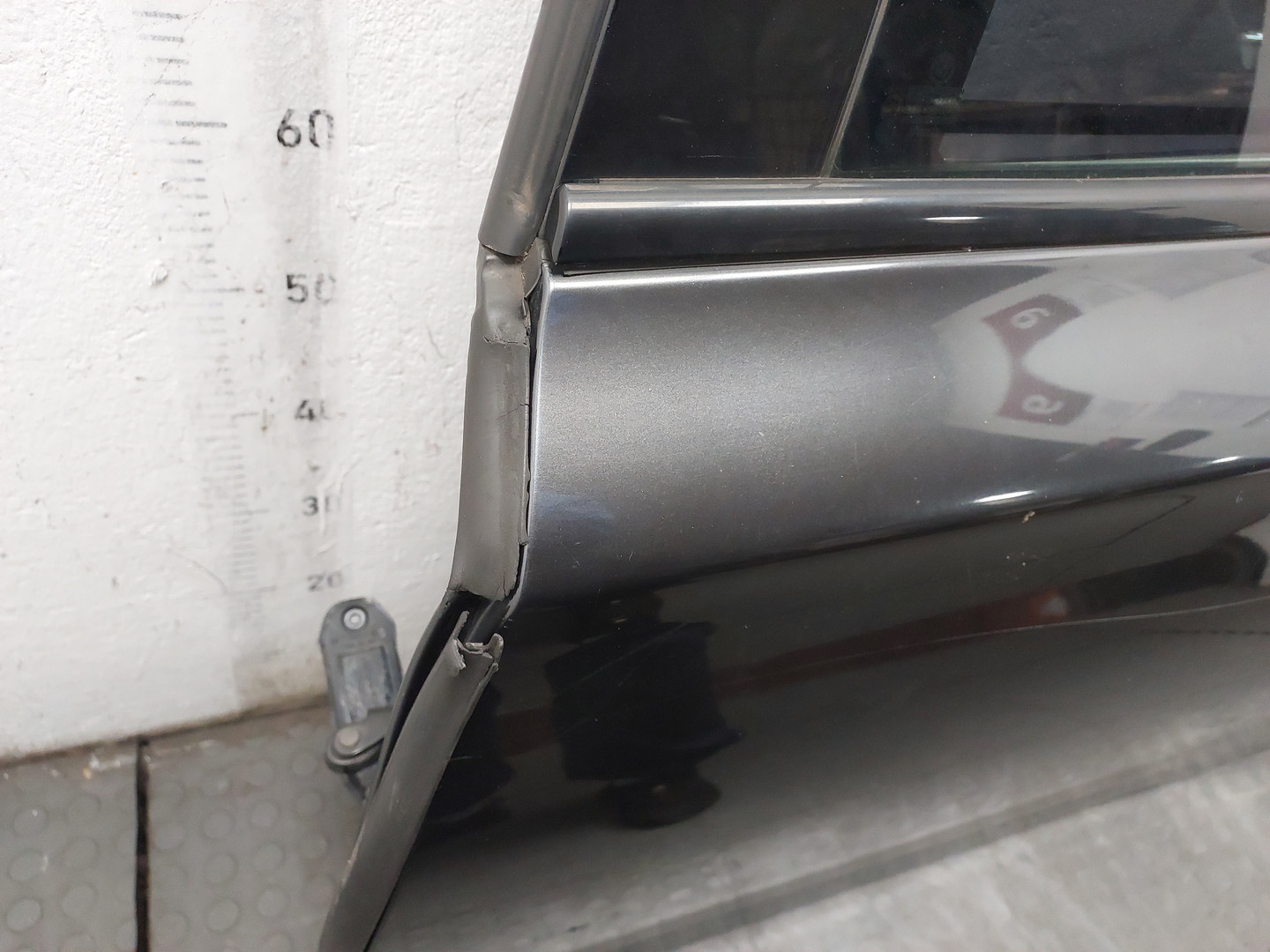 Дверь задняя левая