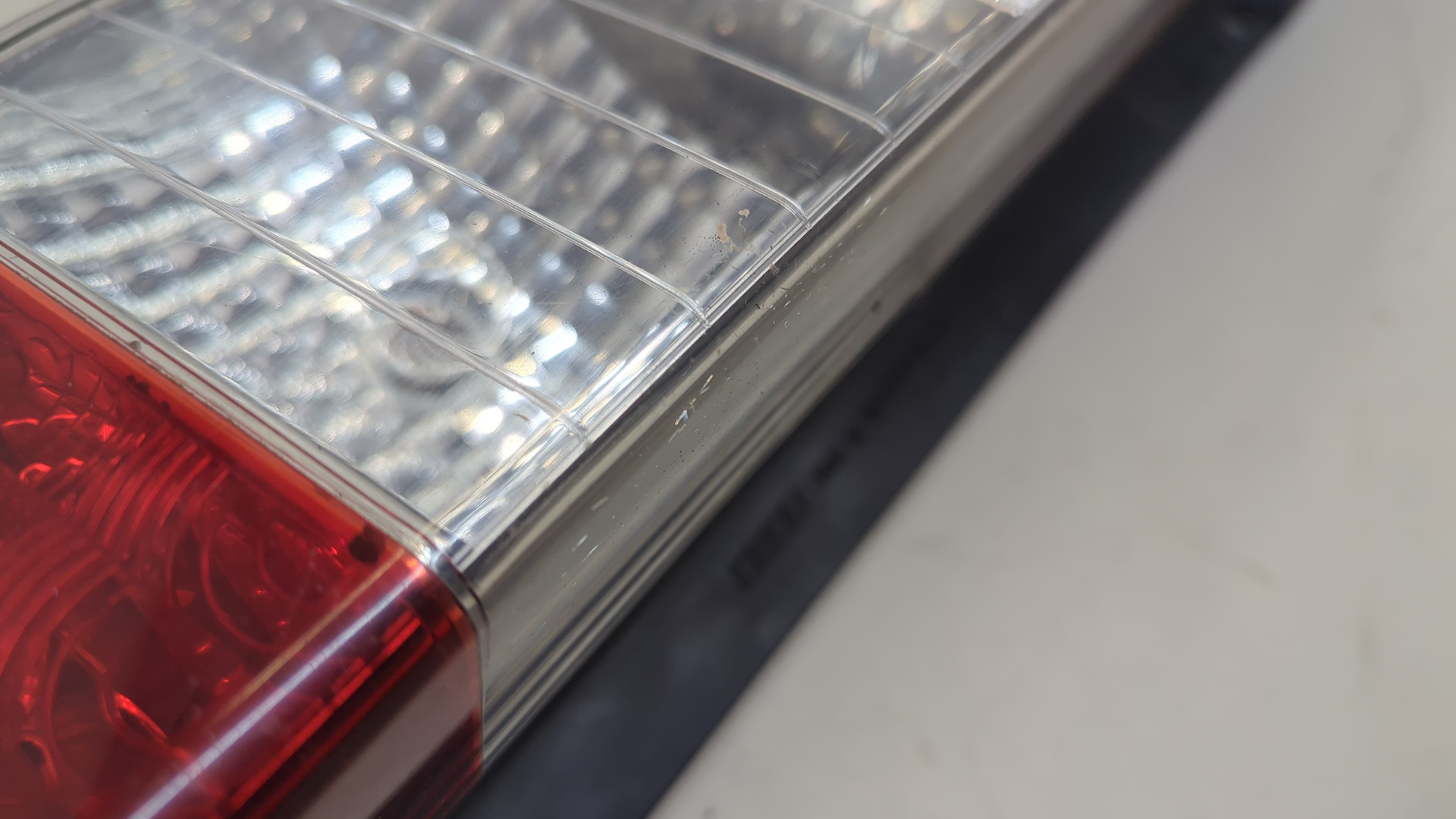 Фонарь задний левый