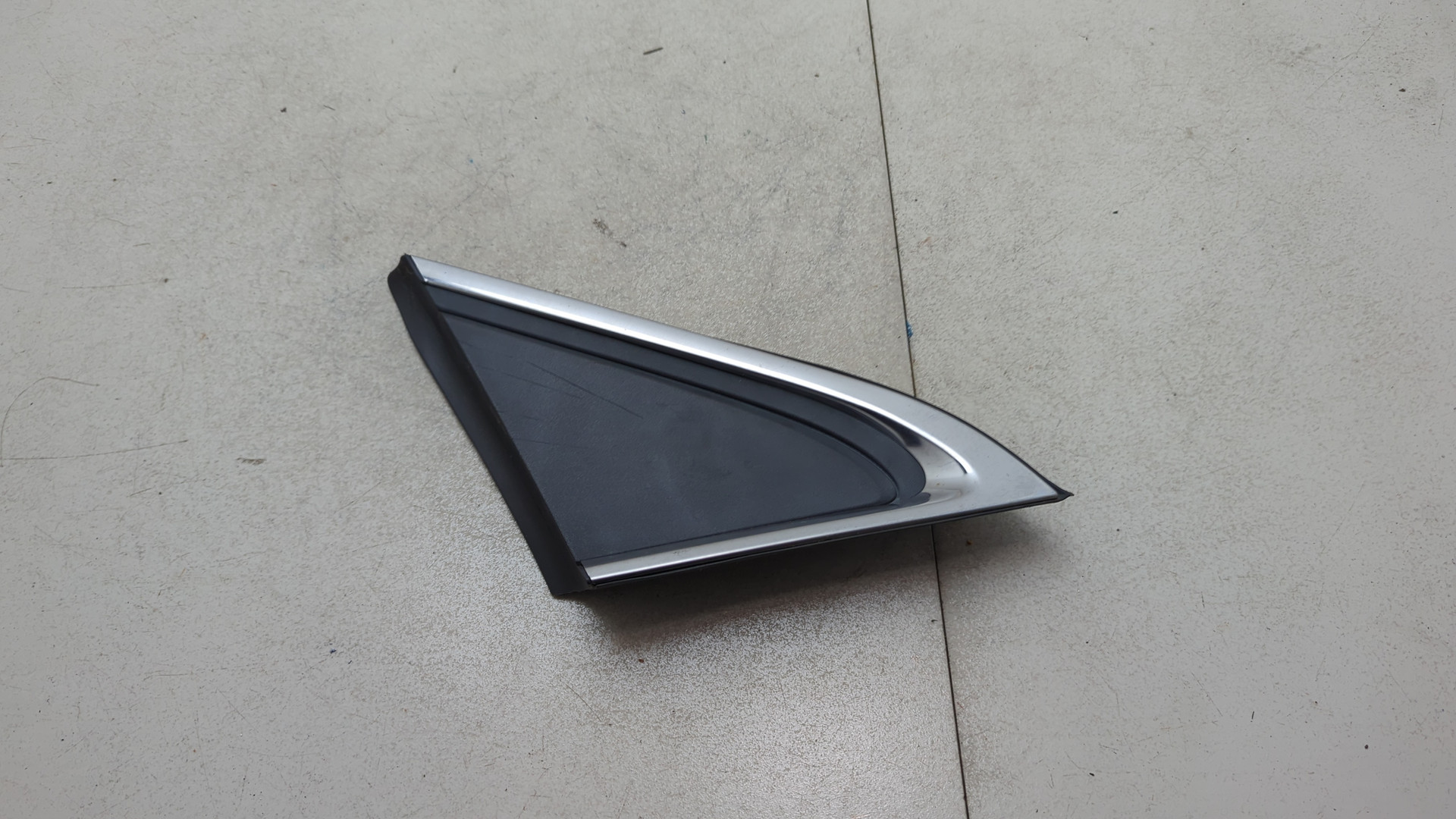 Накладка (кузов наружные)