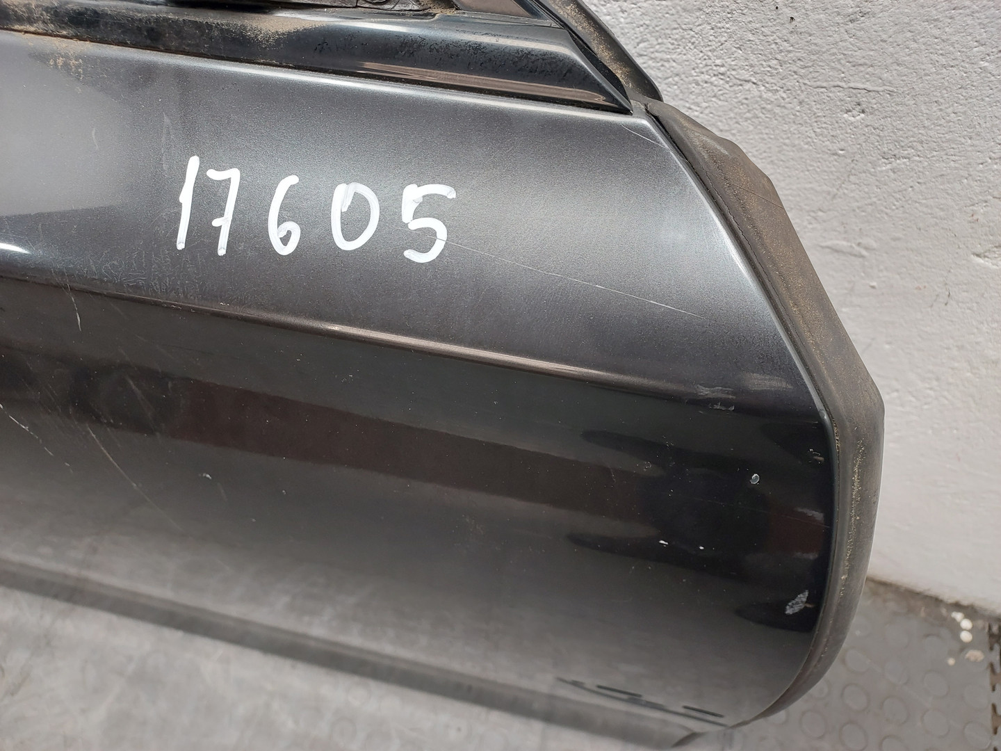 Дверь передняя правая