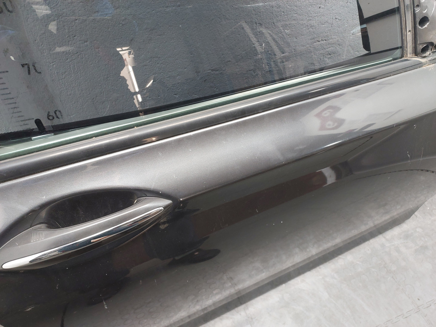 Дверь передняя правая