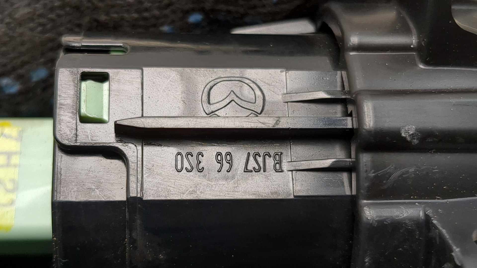 Кнопка запуска двигателя