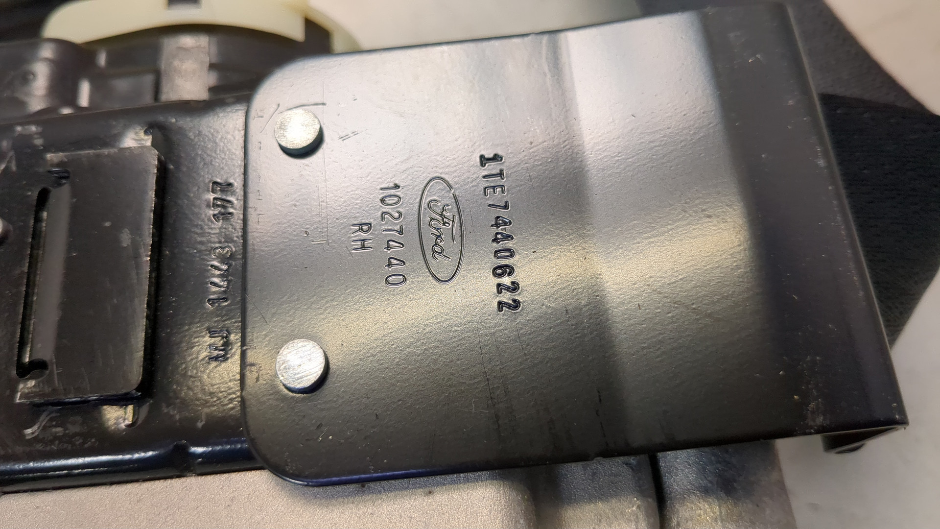 Ремень безопасности