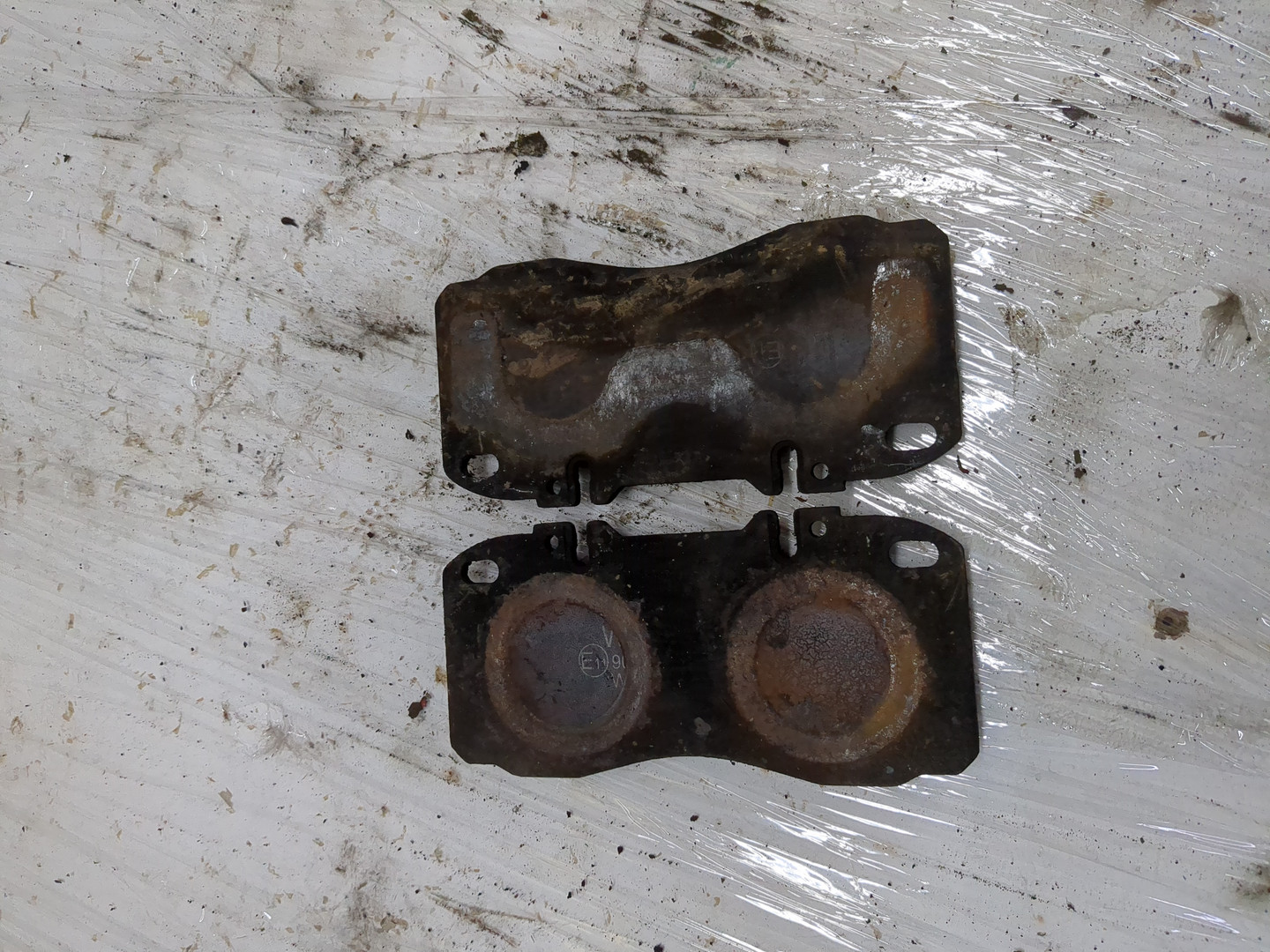 Колодки тормозные задние дисковые к-т