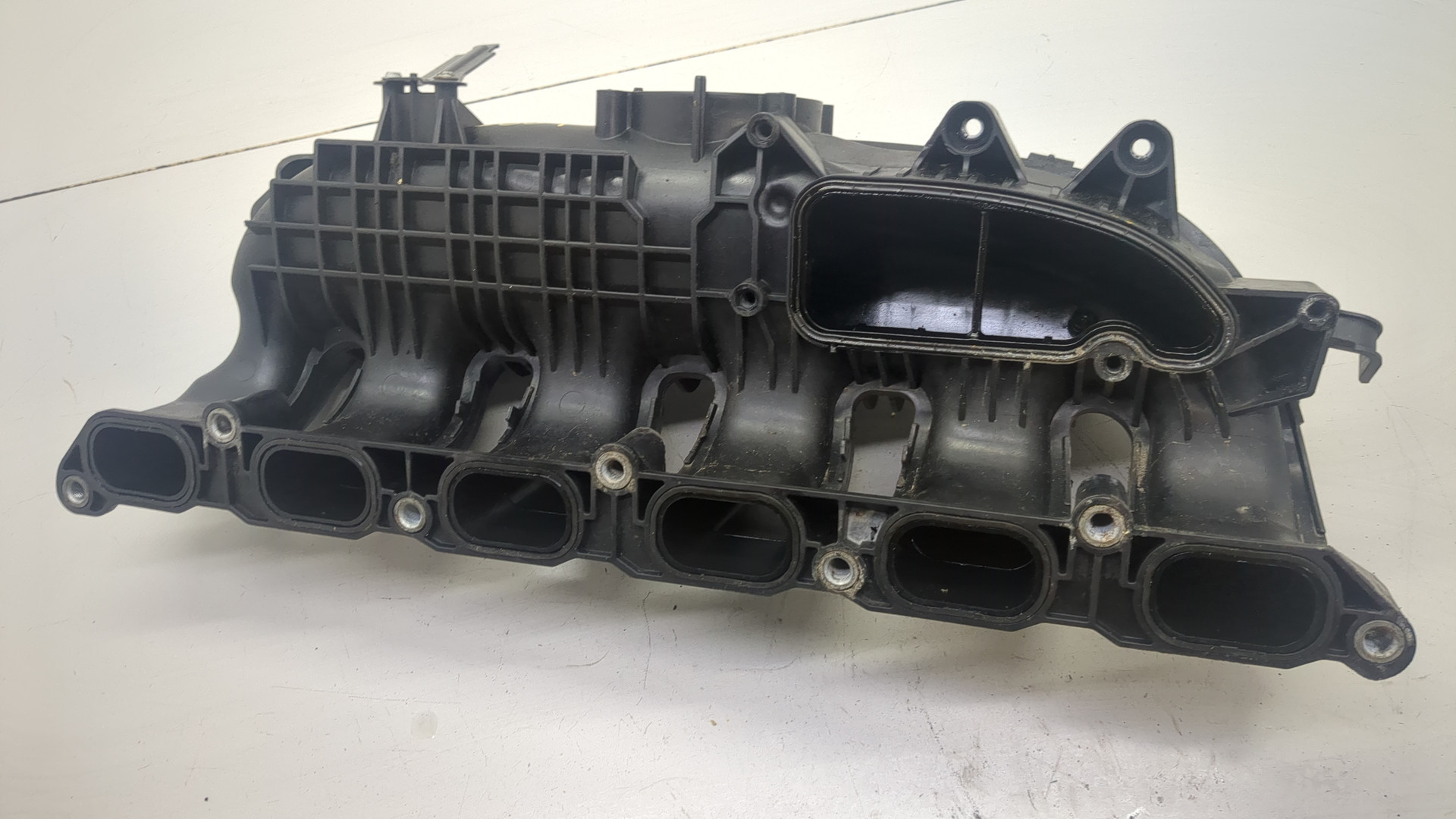 Коллектор впускной