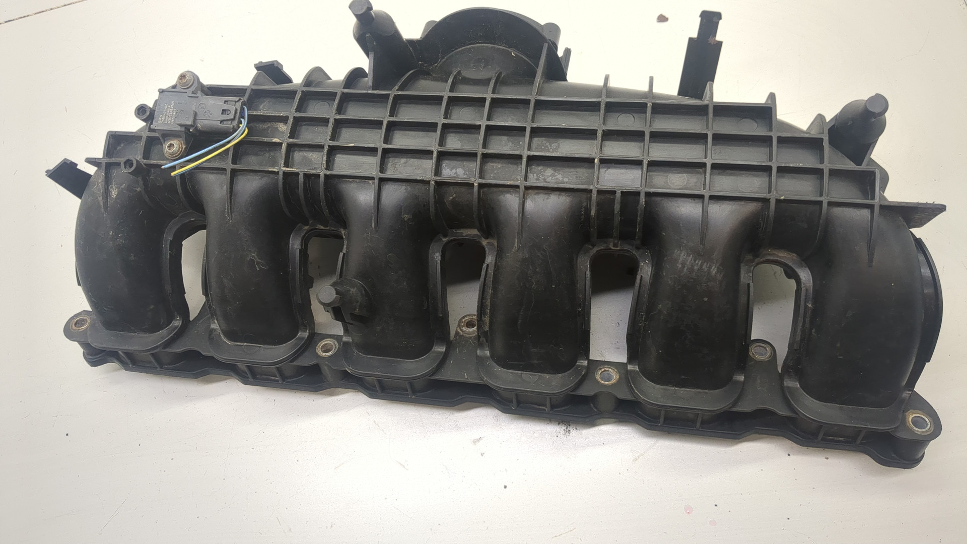 Коллектор впускной