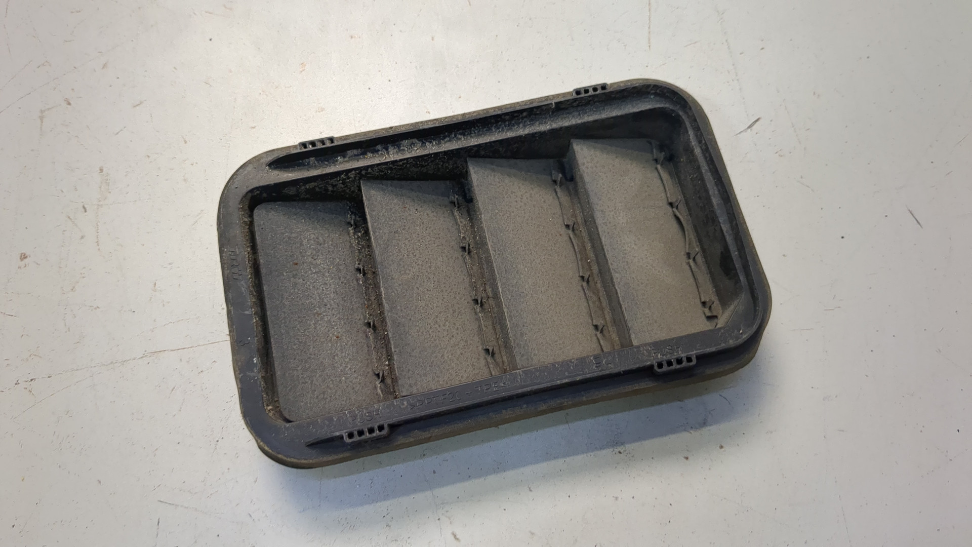 Воздухозаборник (внутри)