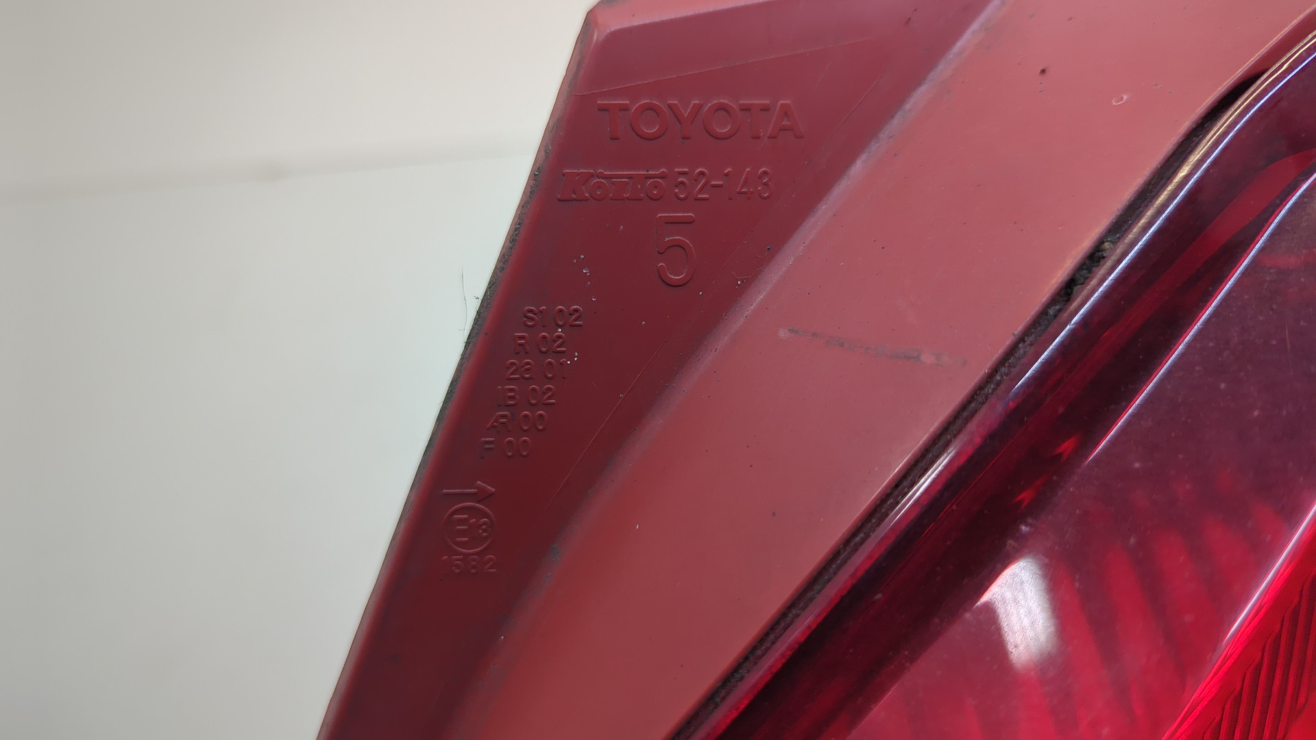 Фонарь задний правый