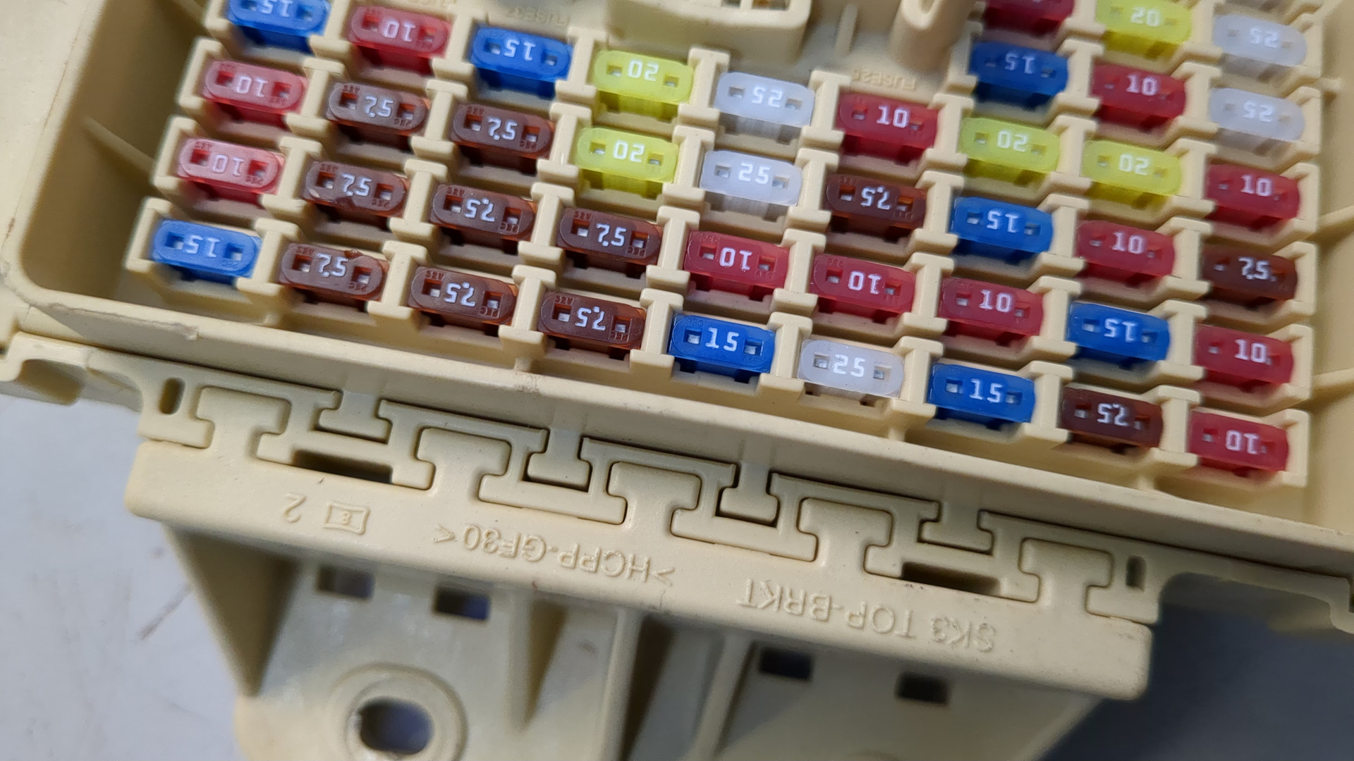 Блок предохранителей