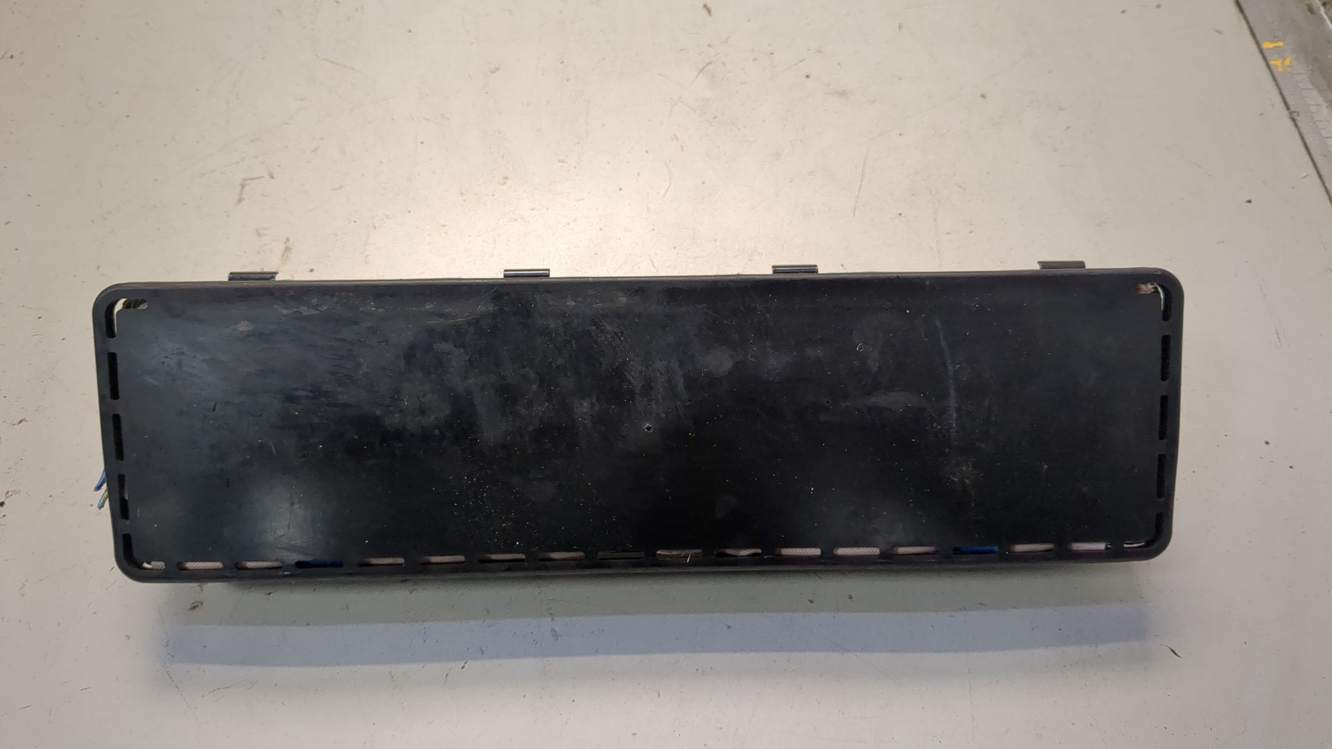 Подушка безопасности нижняя (для колен)