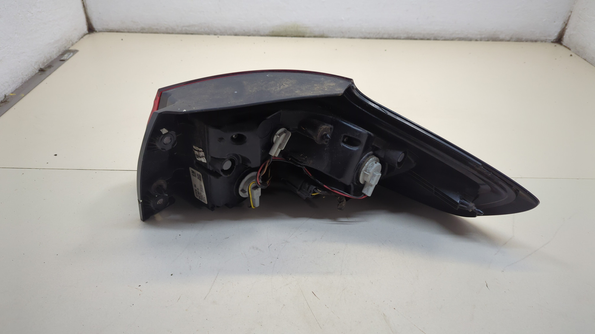 Фонарь задний левый