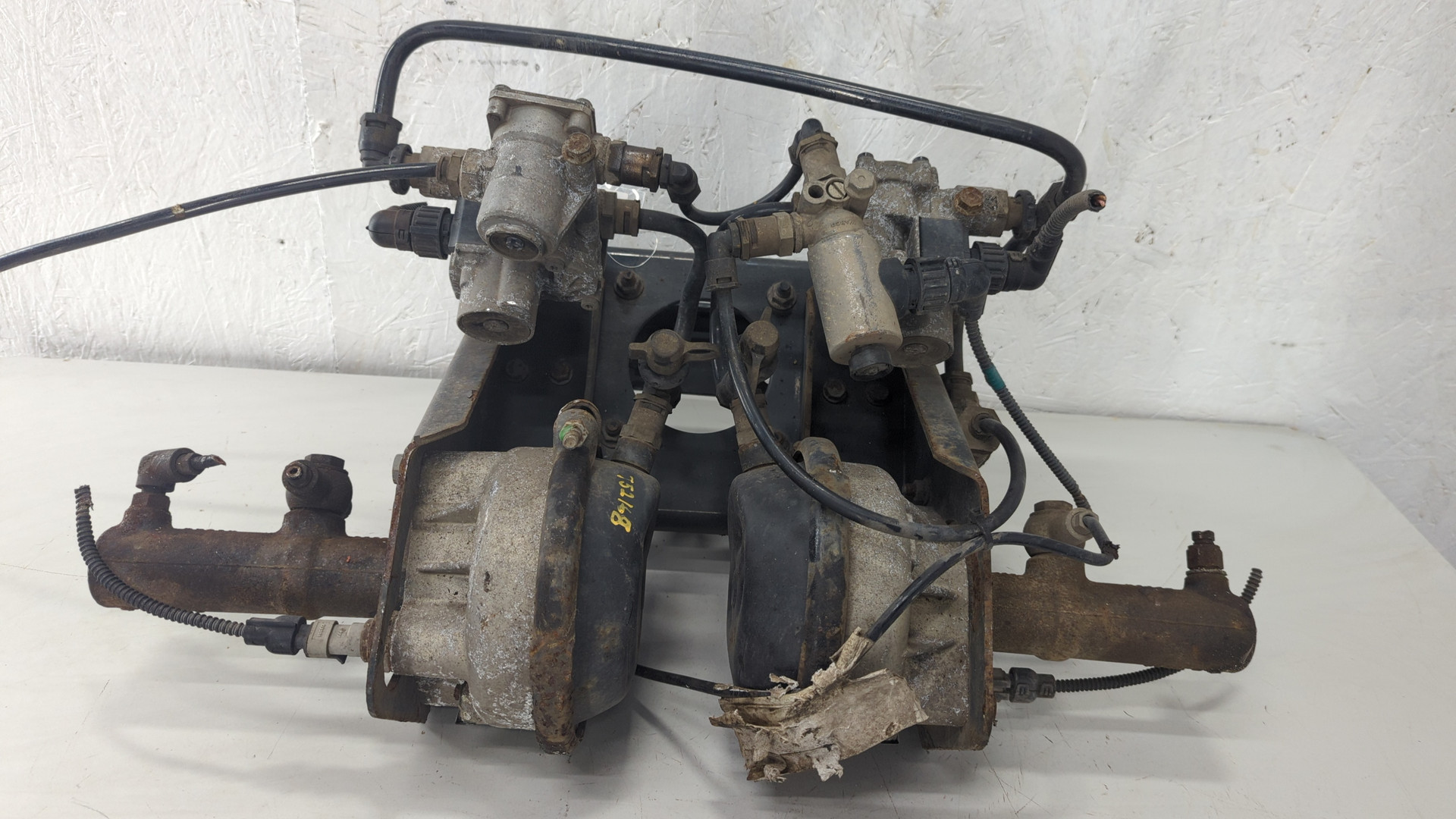 Цилиндр тормозной главный