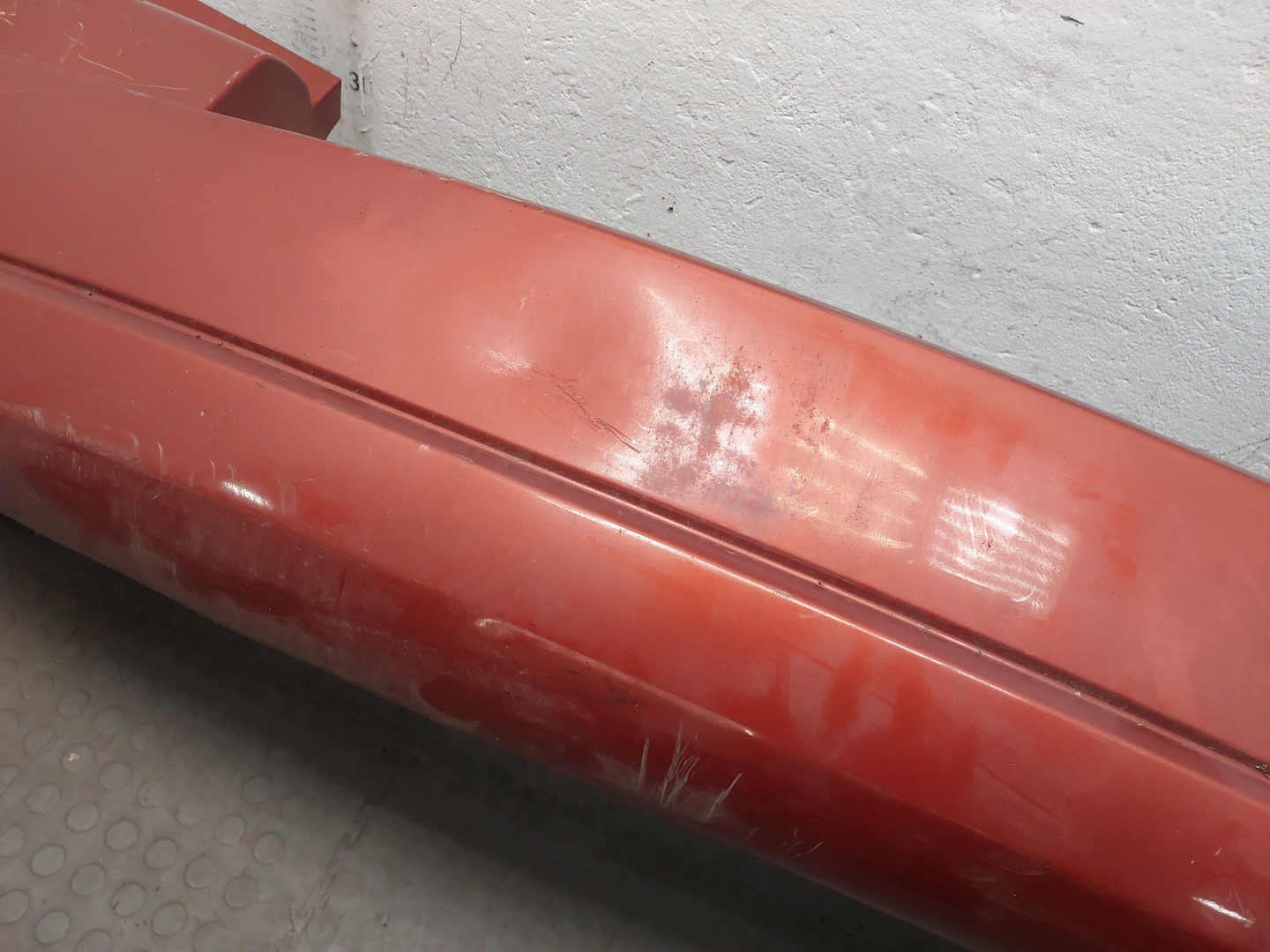 Бампер задний