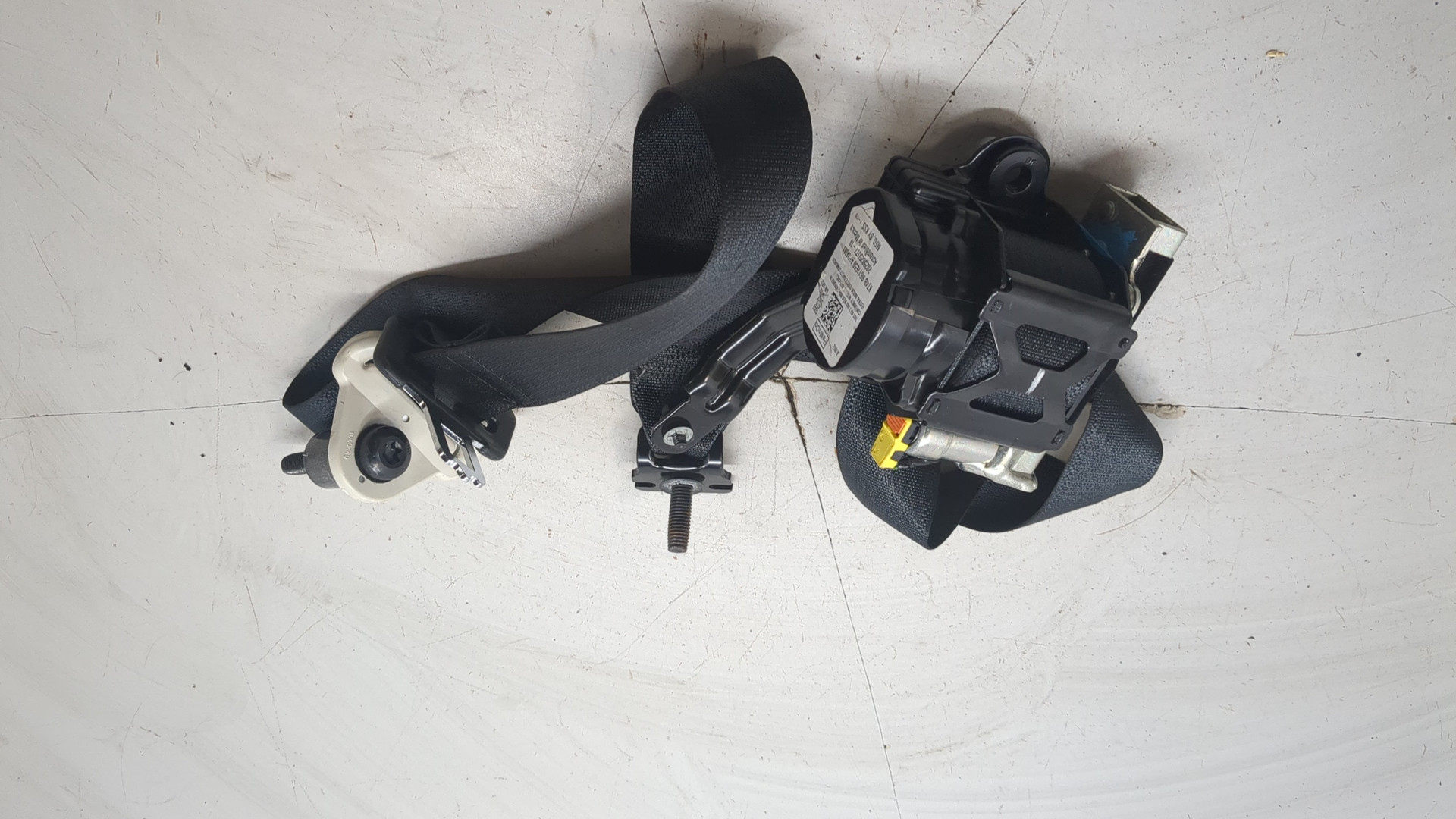 Ремень безопасности