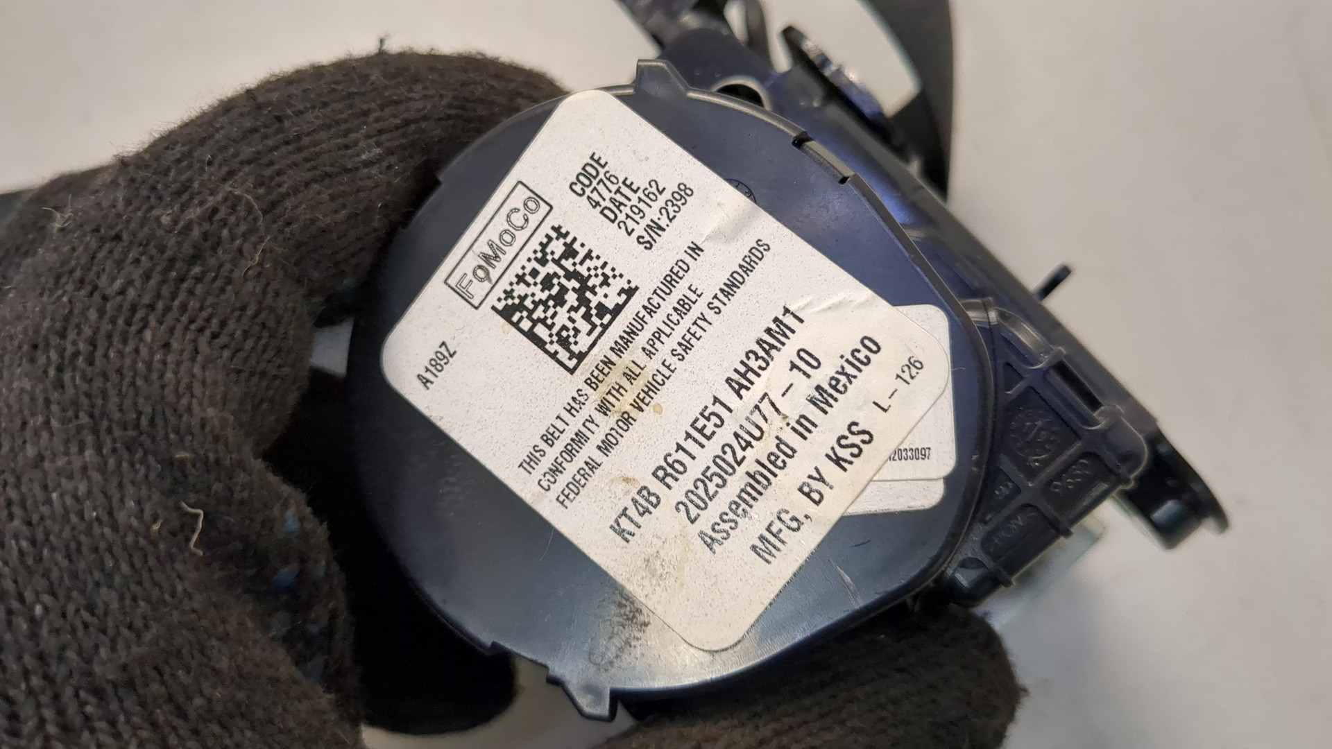 Ремень безопасности