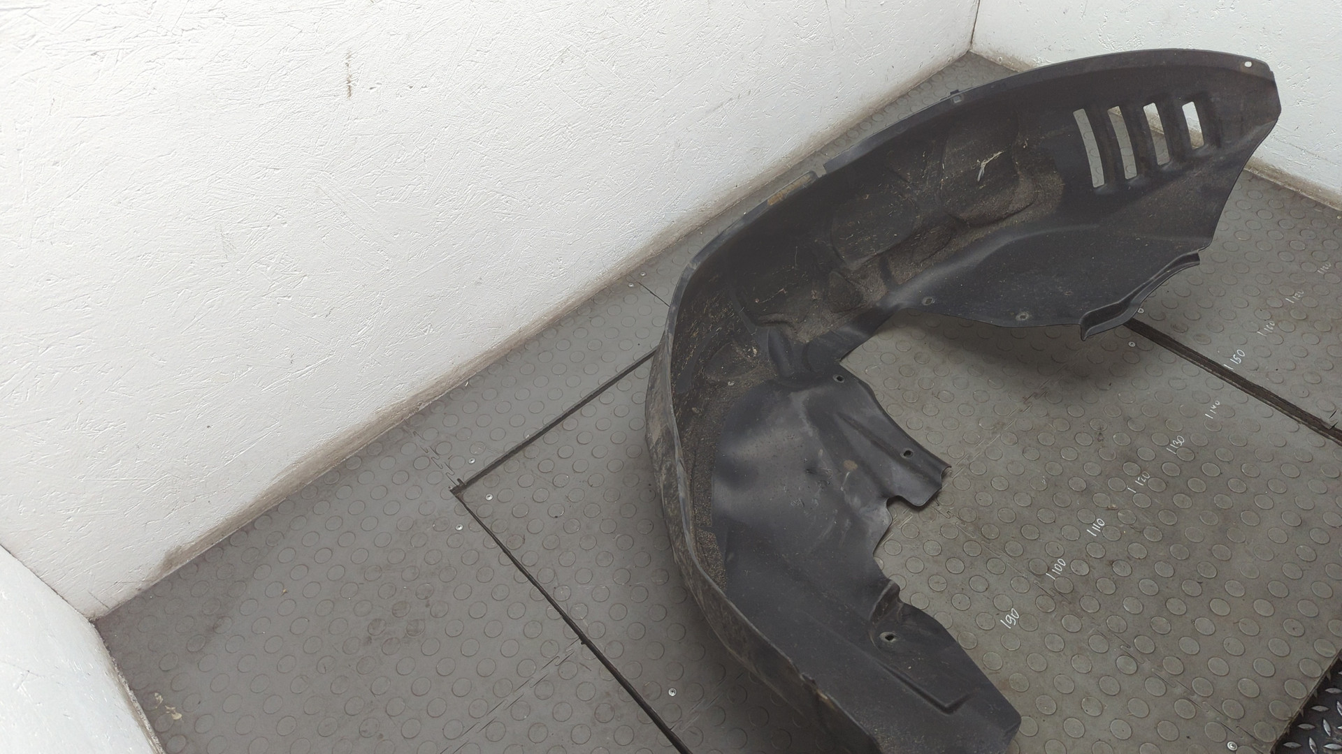 Локер задний левый