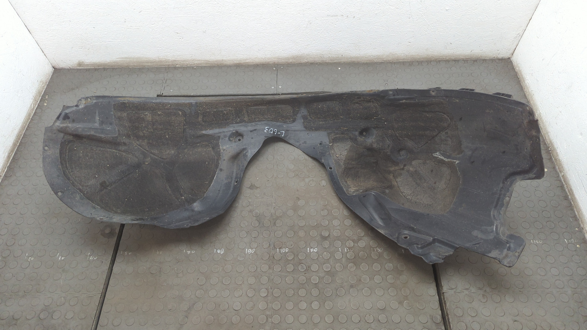 Локер передний правый