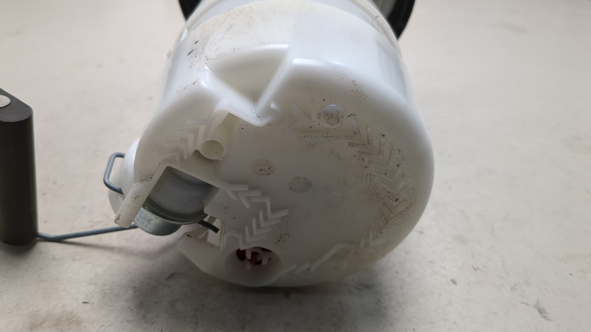 Насос топливный электрический