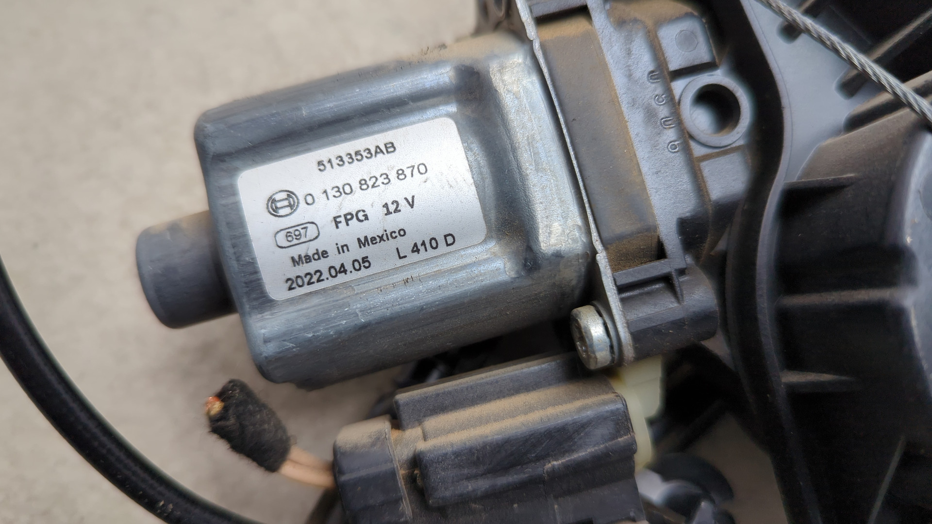 Моторчик стеклоподъемника