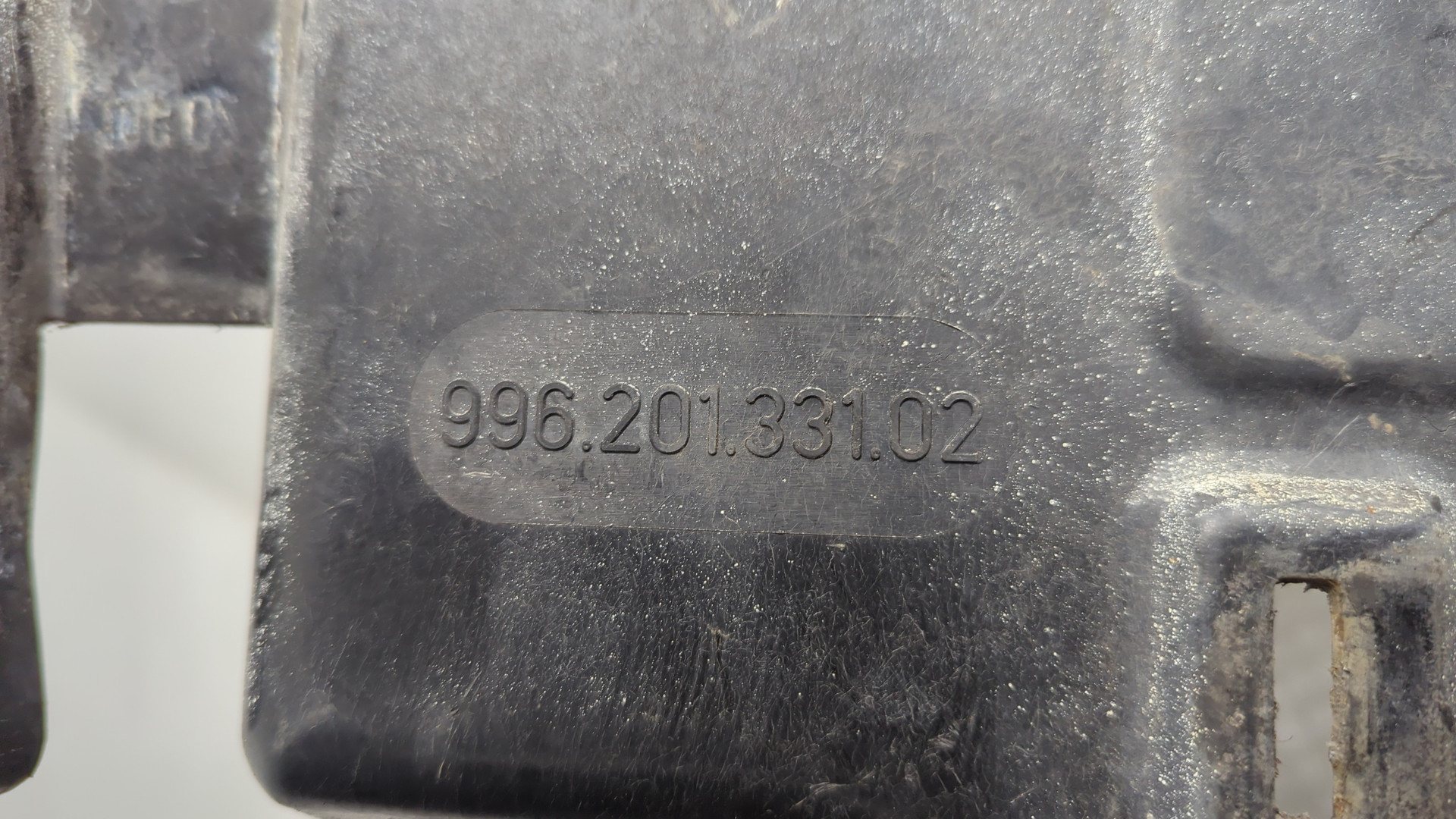 Защита антигравийная