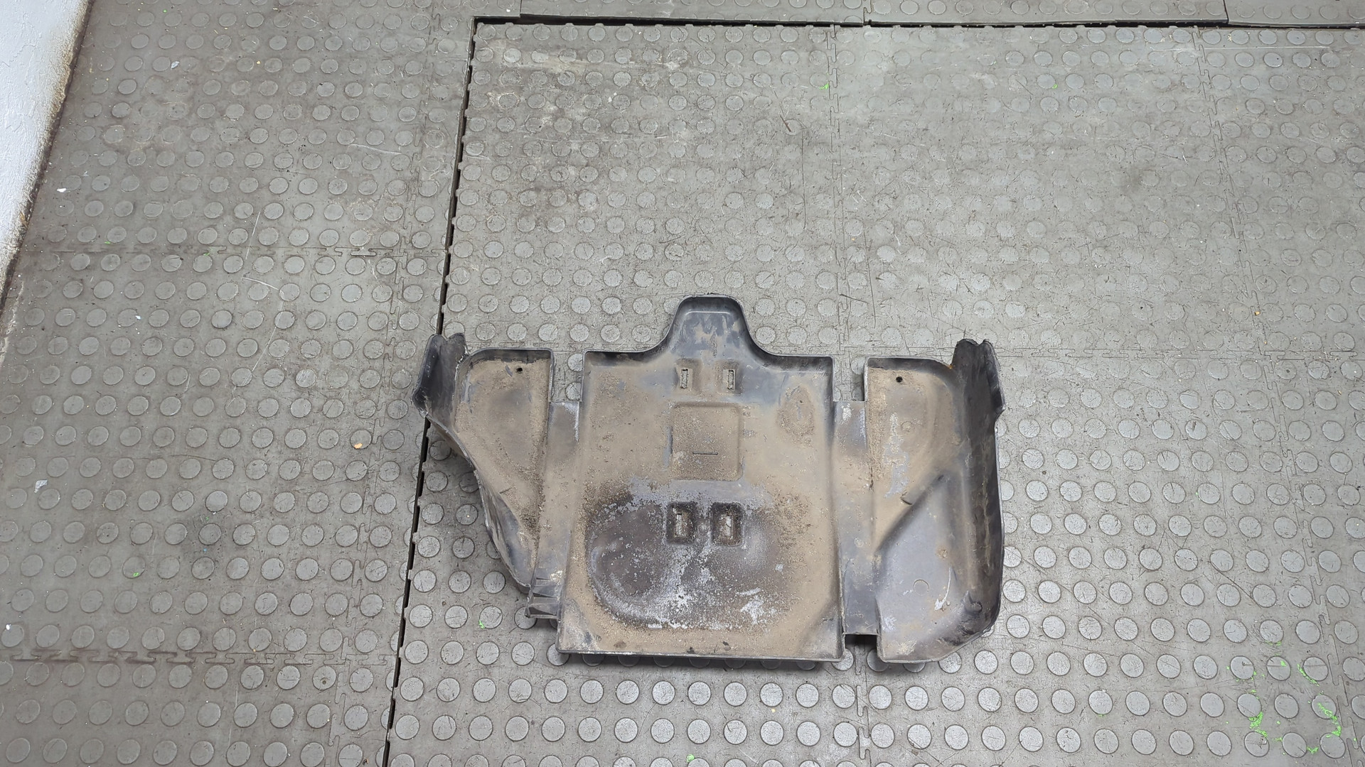 Защита антигравийная