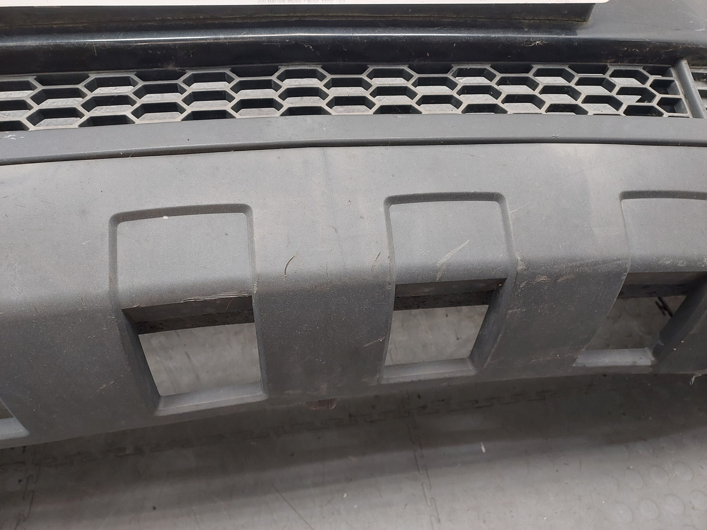 Бампер передний