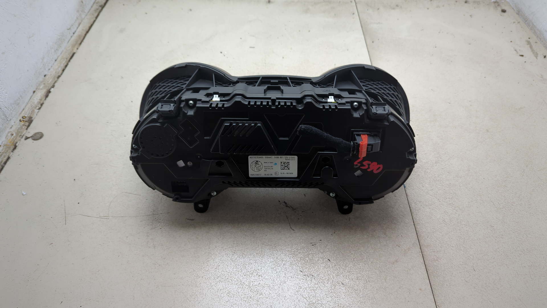 Панель приборов