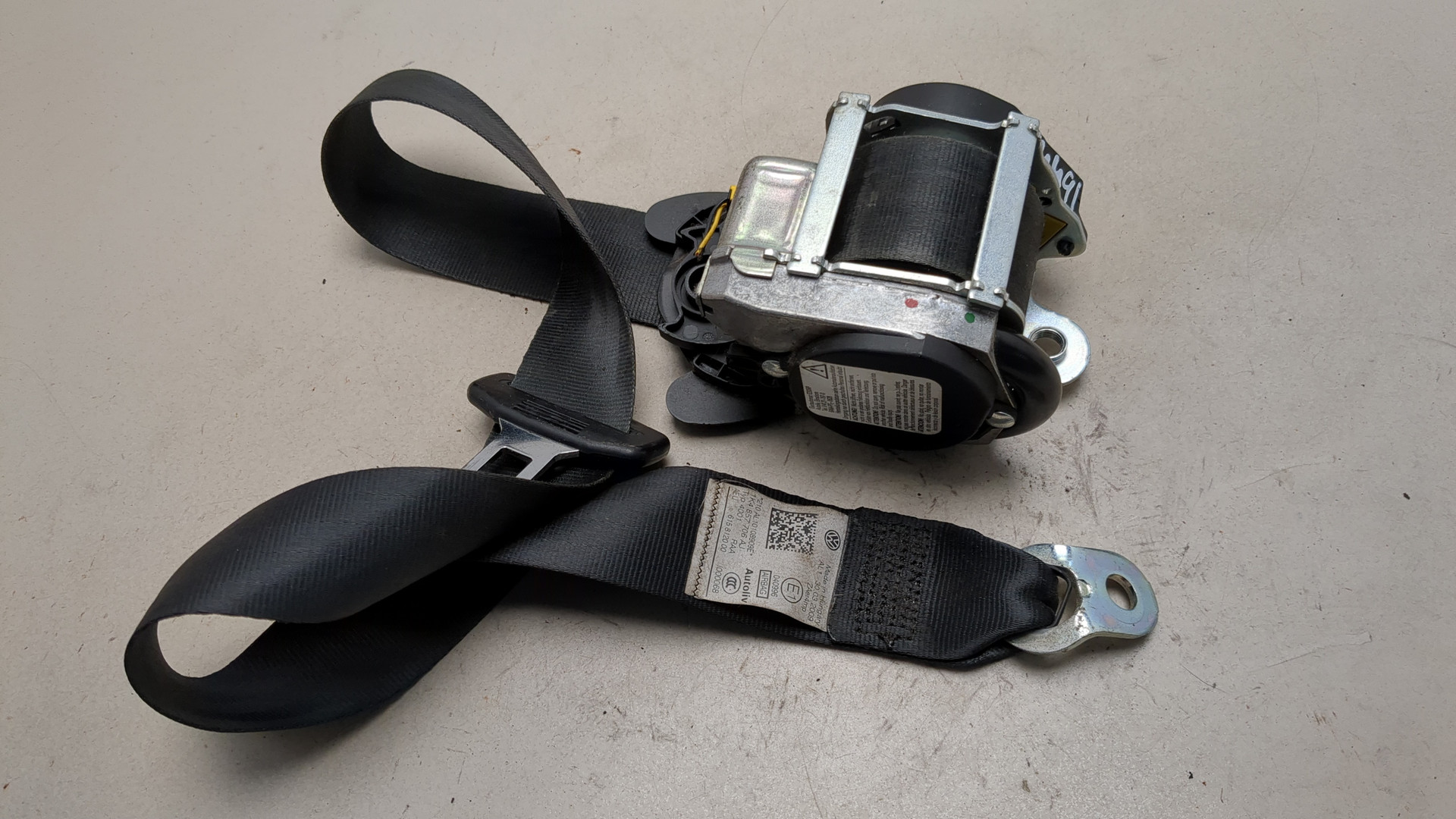 Ремень безопасности