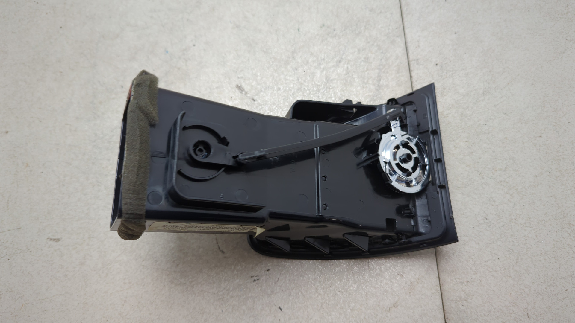 Дефлектор воздушный