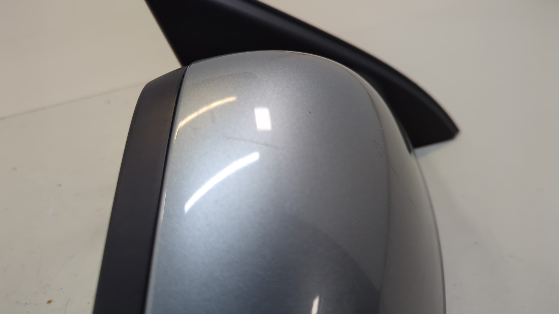 Зеркало правое электрическое