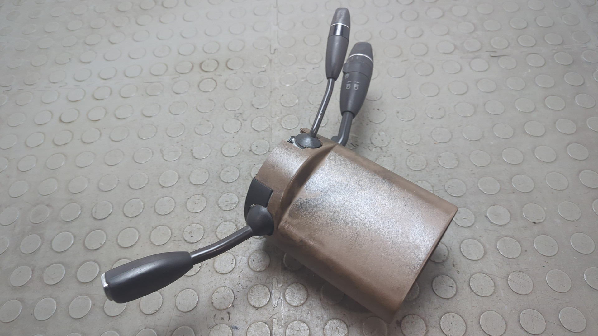 Переключатель подрулевой