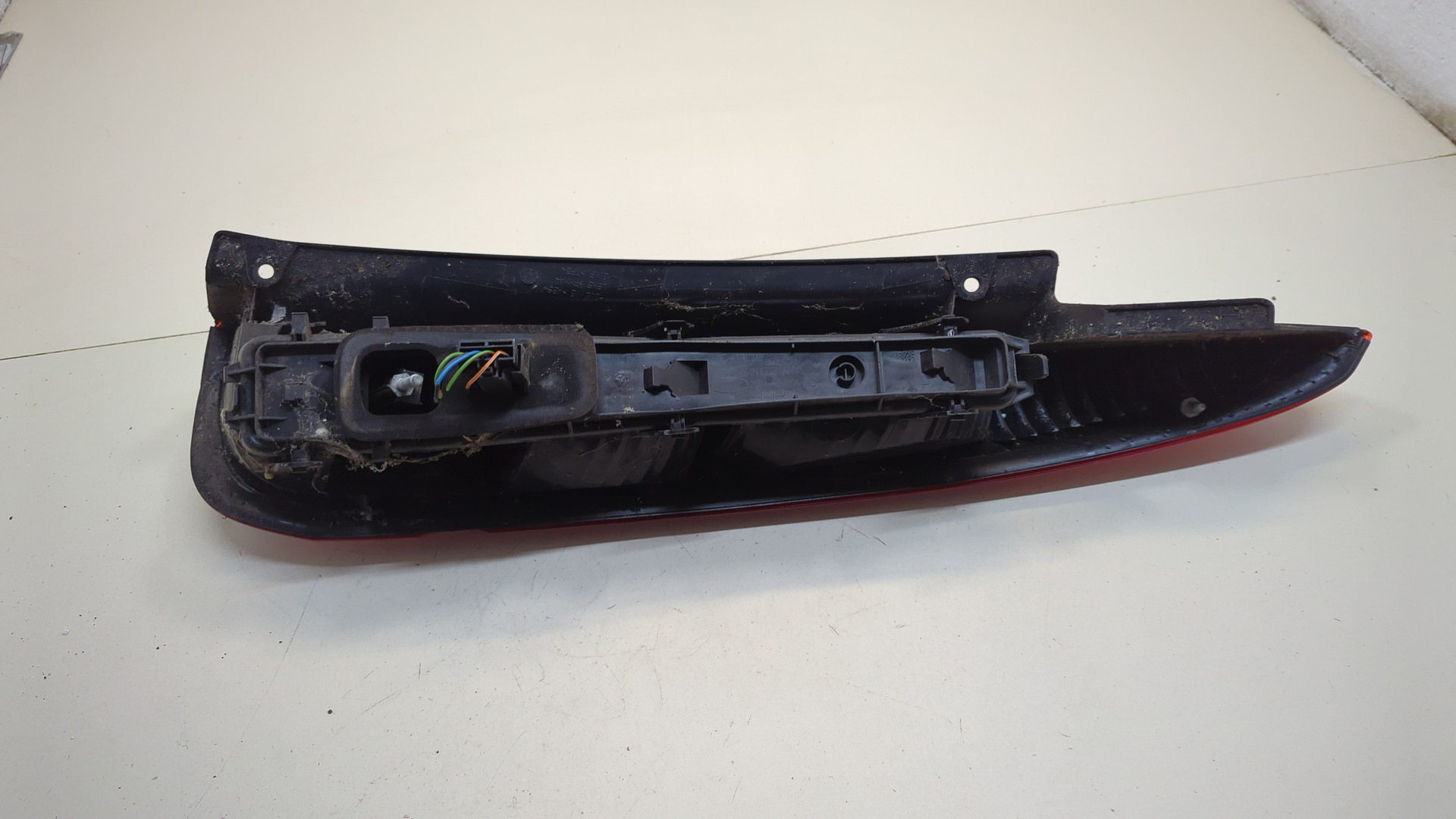 Фонарь задний левый