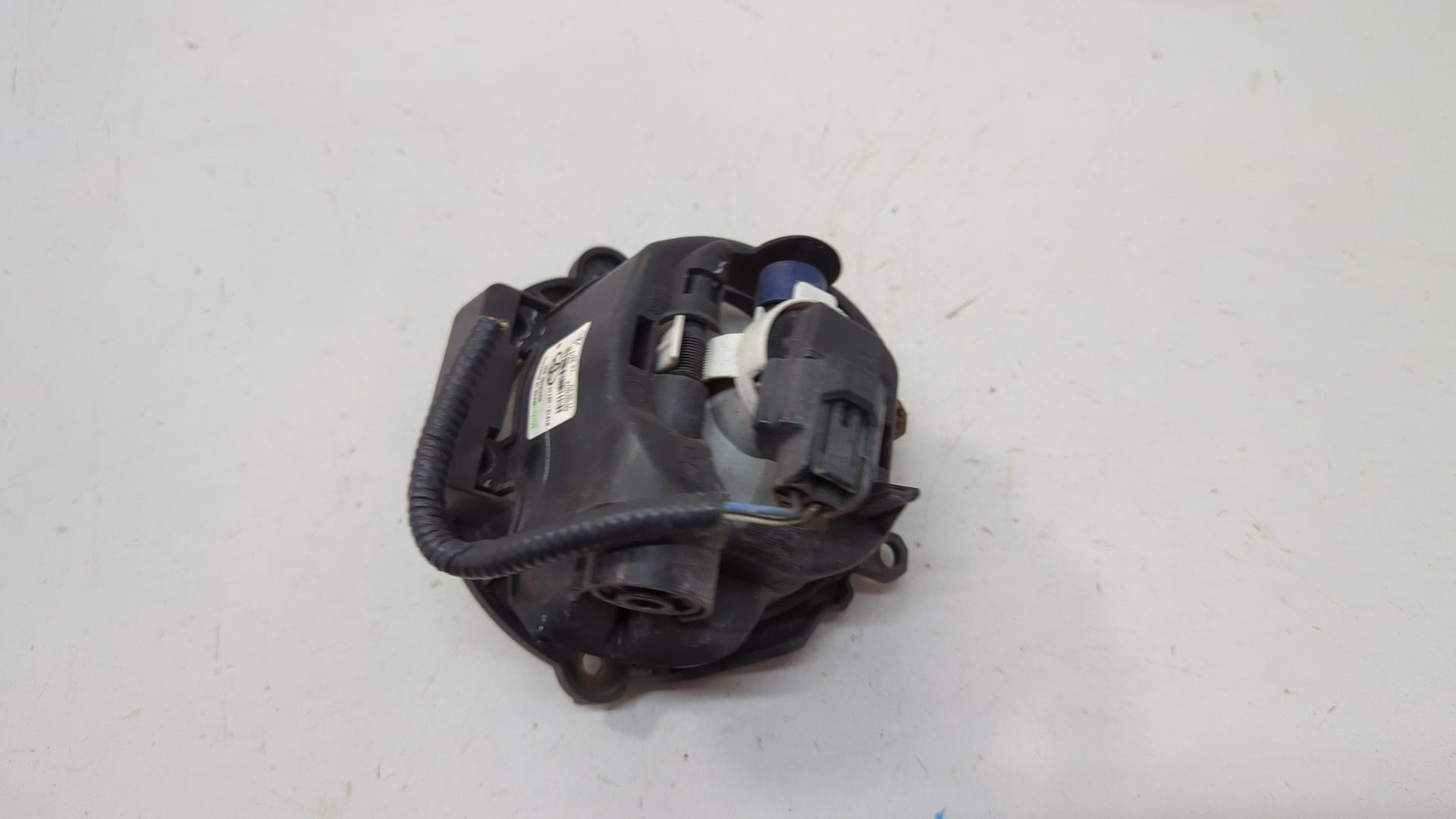 Фара противотуманная правая