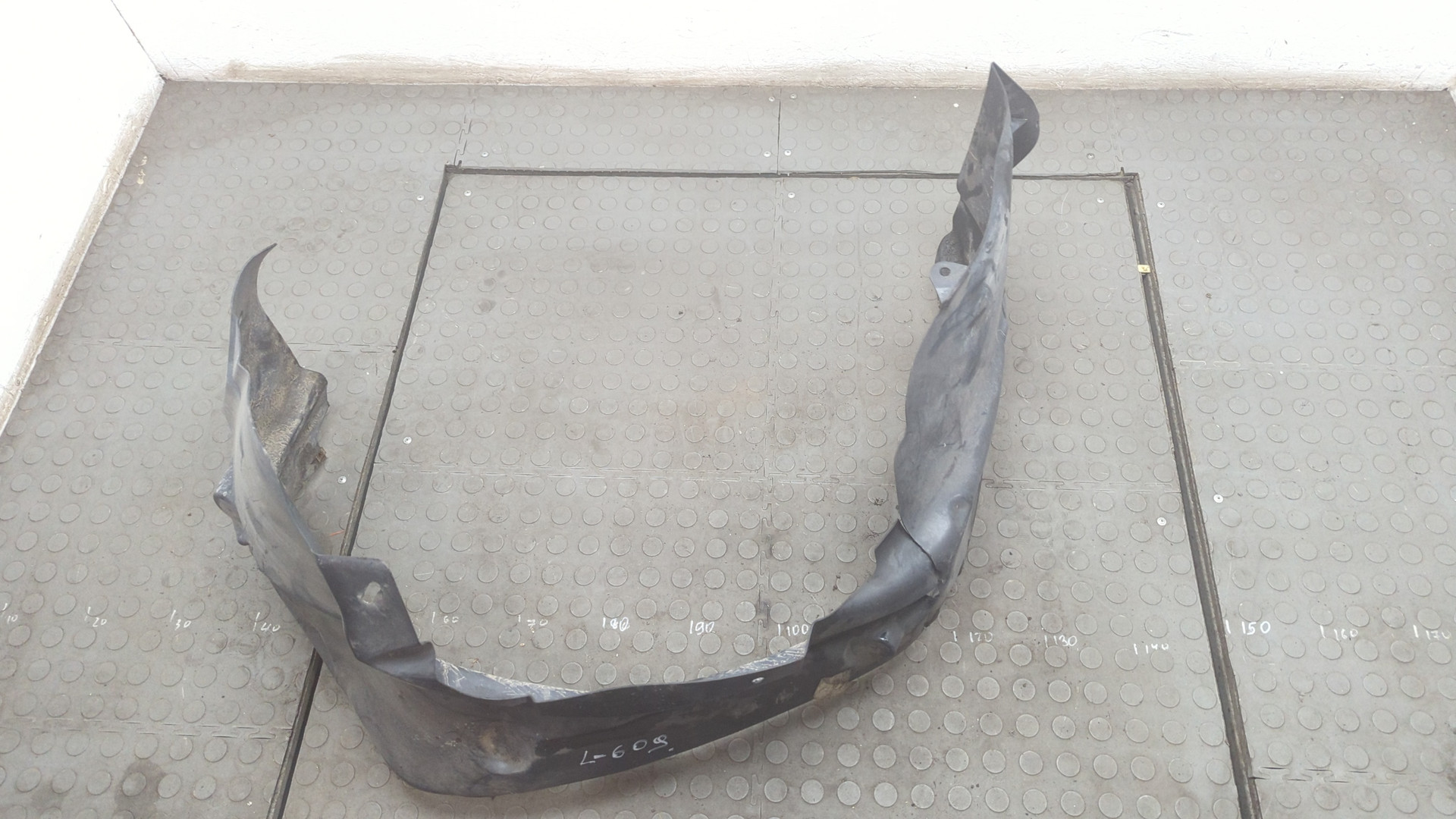 Локер передний правый