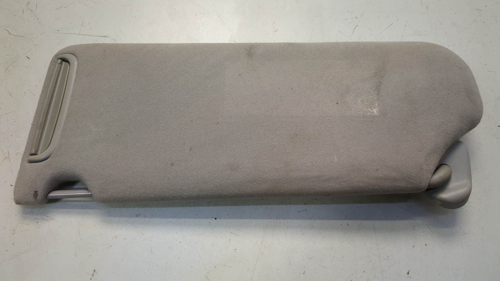 Козырек солнцезащитный