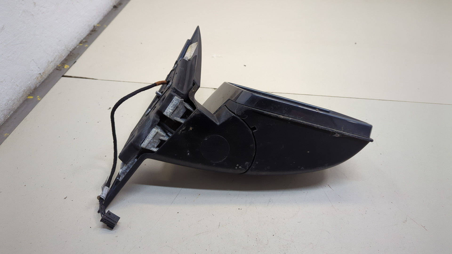 Зеркало правое электрическое