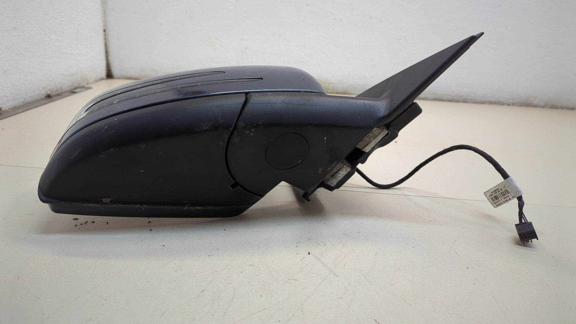 Зеркало правое электрическое