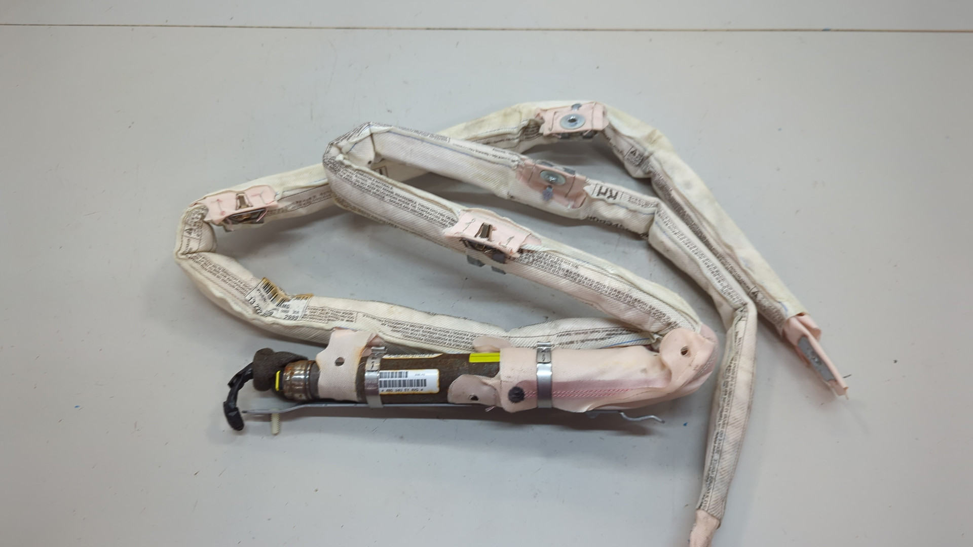 Подушка безопасности боковая (шторка)